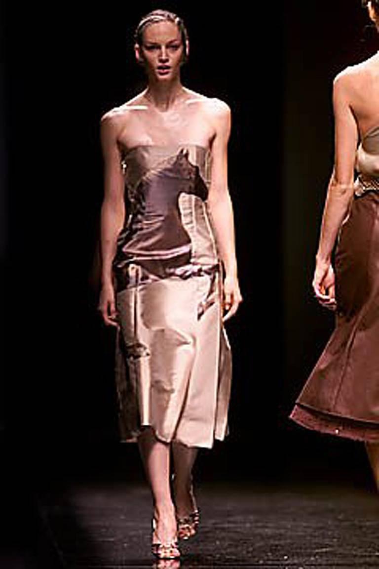 The 2001 S/S Chloe collection was pivotal for designer, Stella McCartney, and clearly demonstrated her potential as a major fashion designer.

Using a graphic horse print theme (borrowed from artists Stubbs and Géricault) and, according to critics,