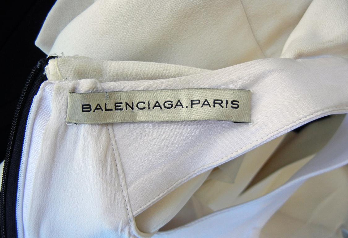 Gray NWT Balenciaga Runway Scuba Dress Lots of Leg -Highly Coveted sz 38 For Sale