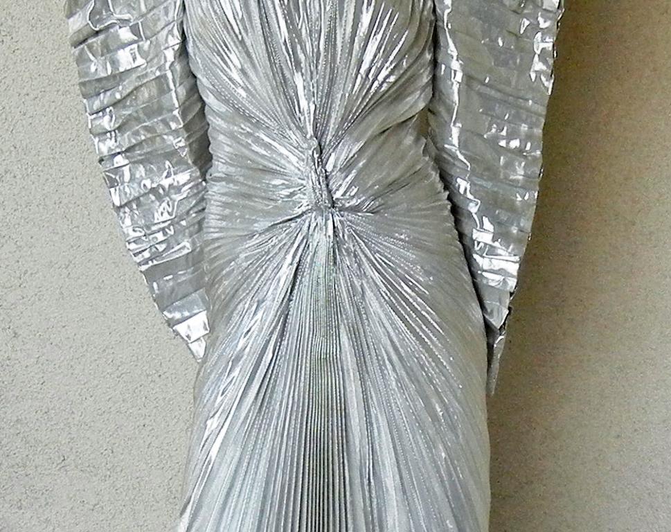 robe thierry mugler 1979