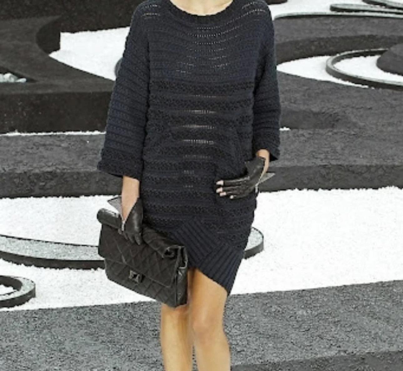 Chanel 2.55 Jumbo Roll Reissue Clutch in vendita 4