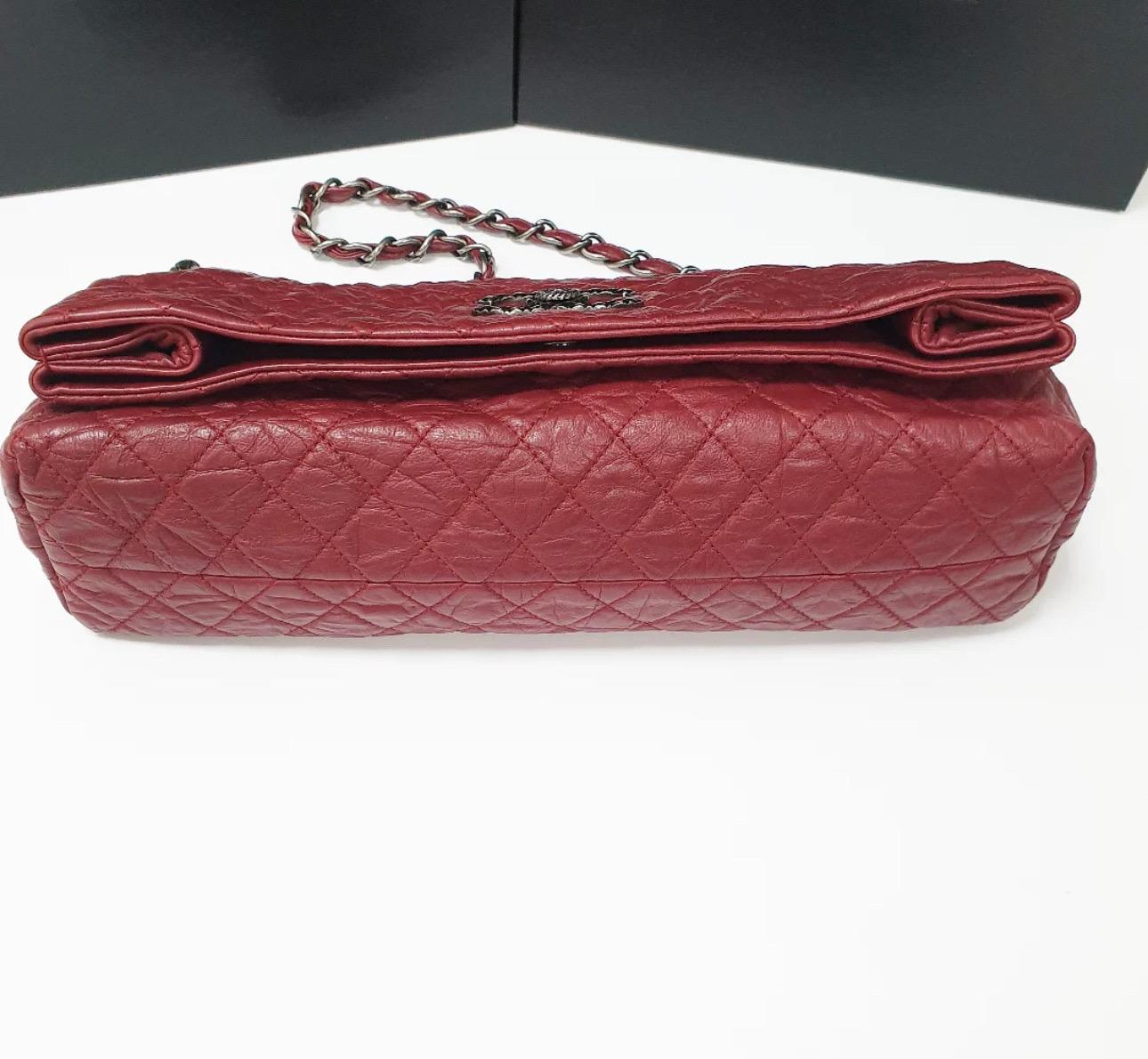 Chanel Rot CC Coco Rider Klappentasche im Zustand „Gut“ im Angebot in Krakow, PL