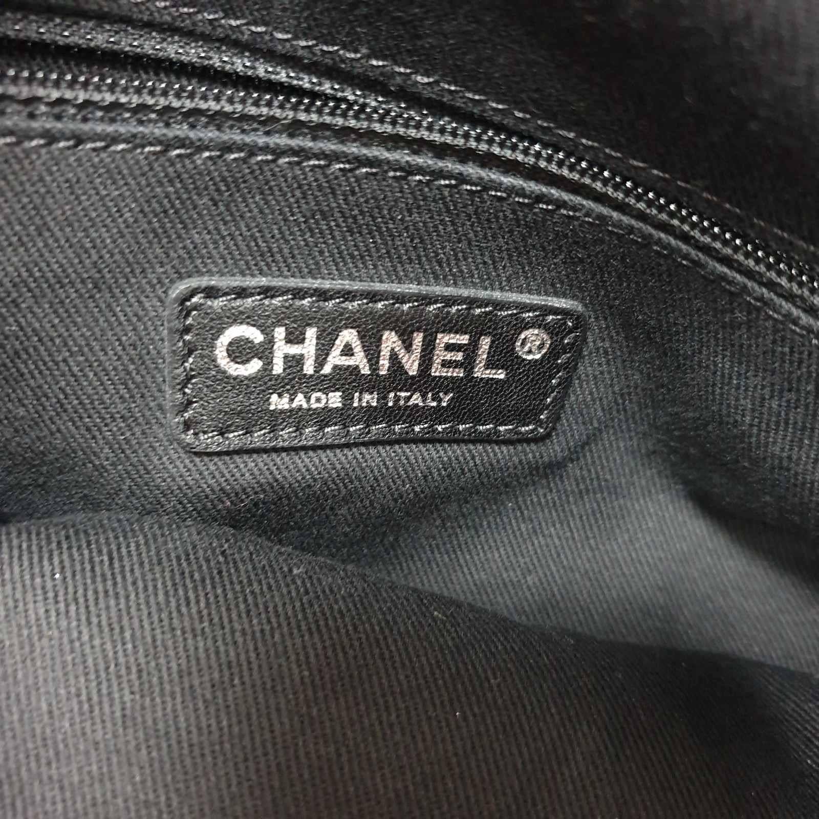 Chanel Rot CC Coco Rider Klappentasche im Angebot 3