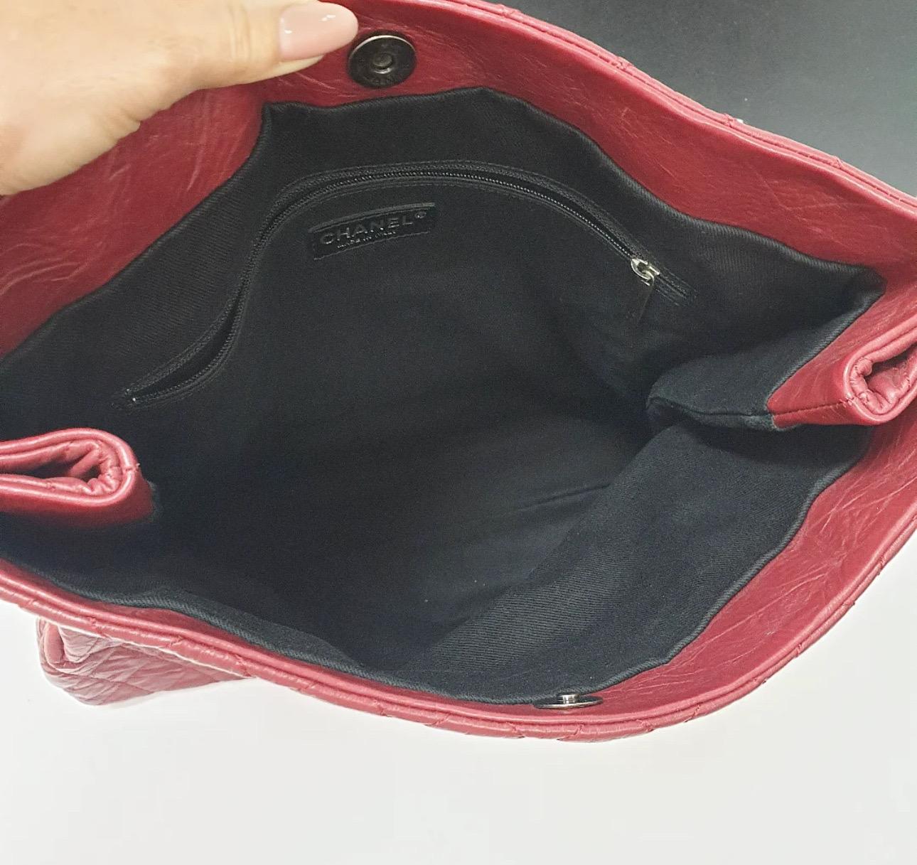 Chanel Rot CC Coco Rider Klappentasche im Angebot 5