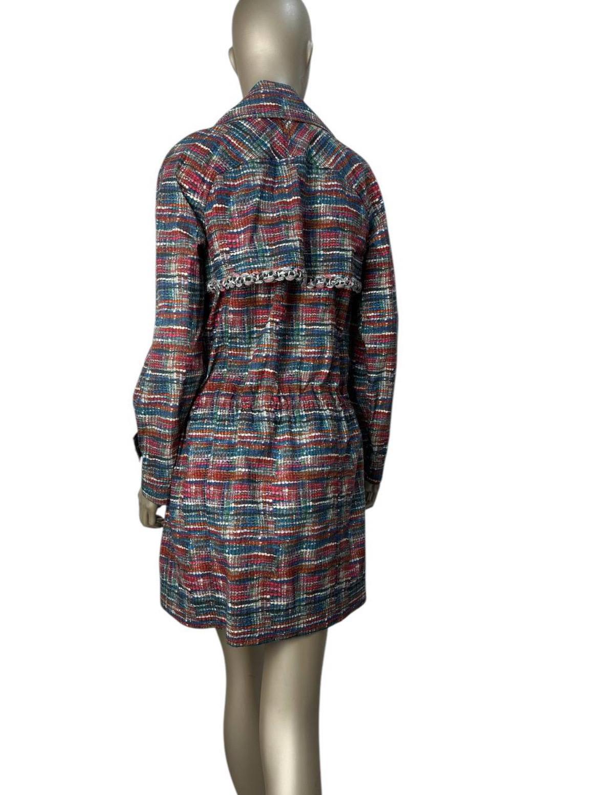 Manteau de pluie multicolore en coton de Chanel en vente 10