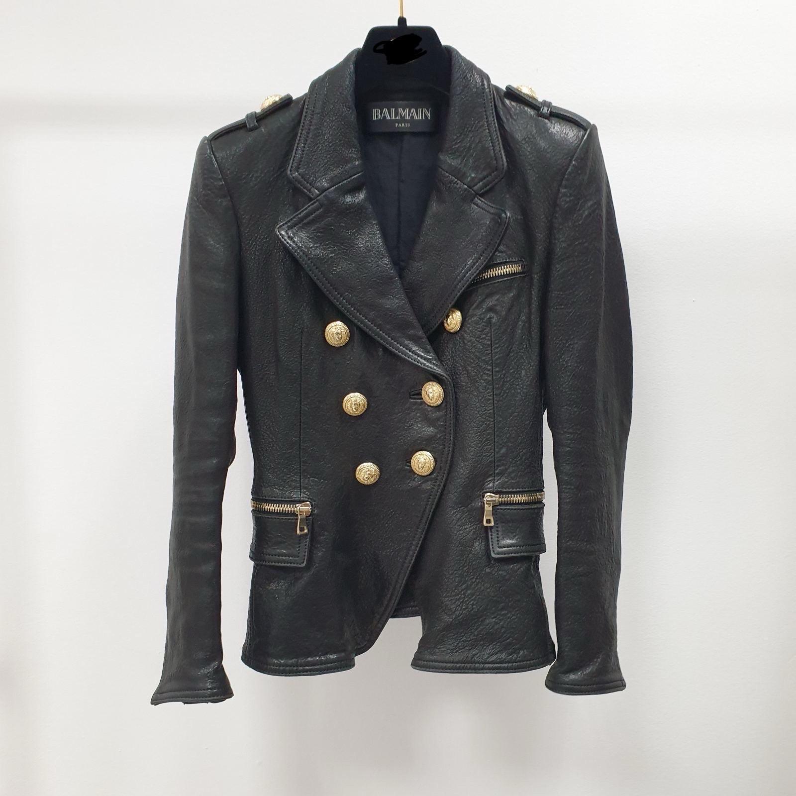 BALMAIN Veste à double boutonnage en cuir grainé noir Sz.38 en vente 6