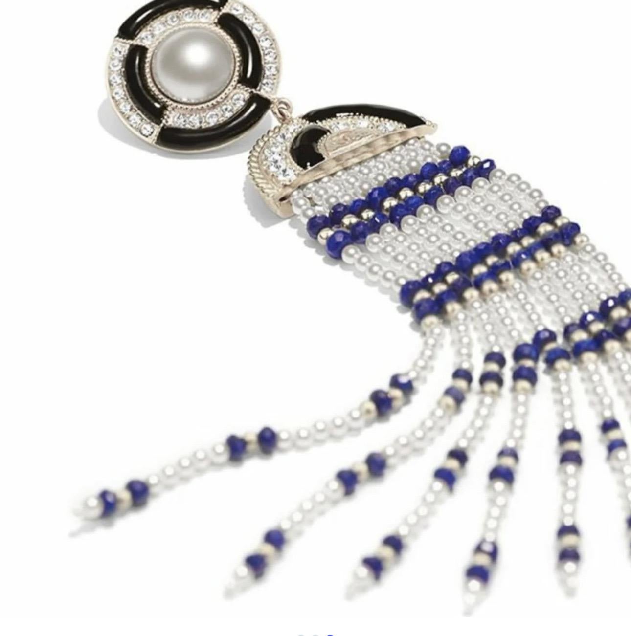 CHANEL Orecchini Chanel in Lapislazzuli con Perle Finte in vendita 3