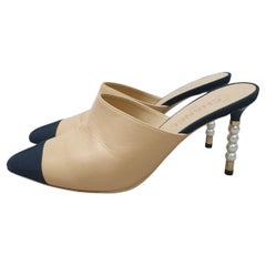 Chanel 2020 Interlocking CC Logo Mules Sz.40