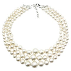 Collier vintage à trois rangs de perles de tailles variées, années 1980