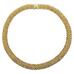Collana girocollo vintage a maglia dorata, anni '60