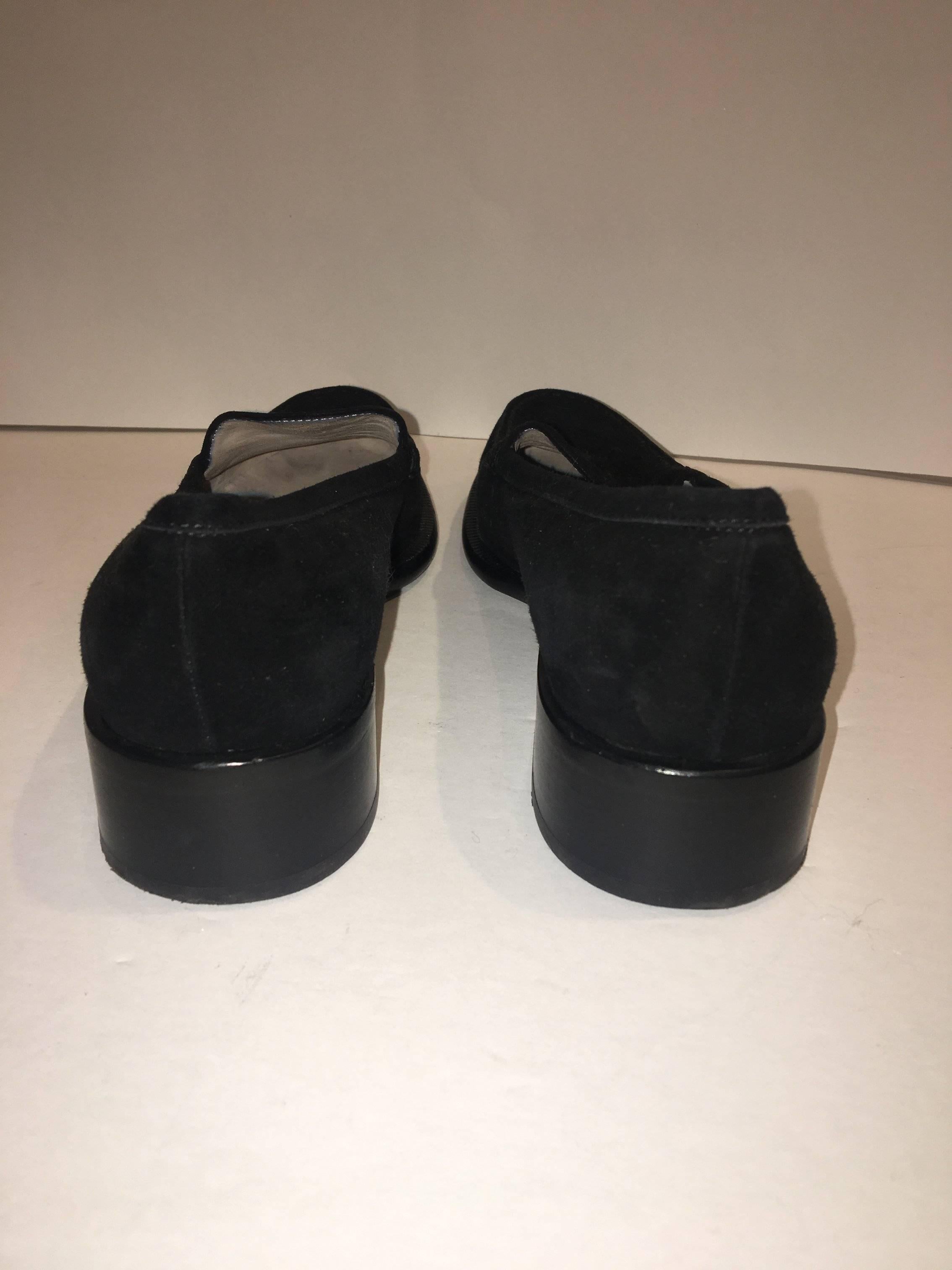 Chanel Suede Loafers In Good Condition In Bridgehampton, NY