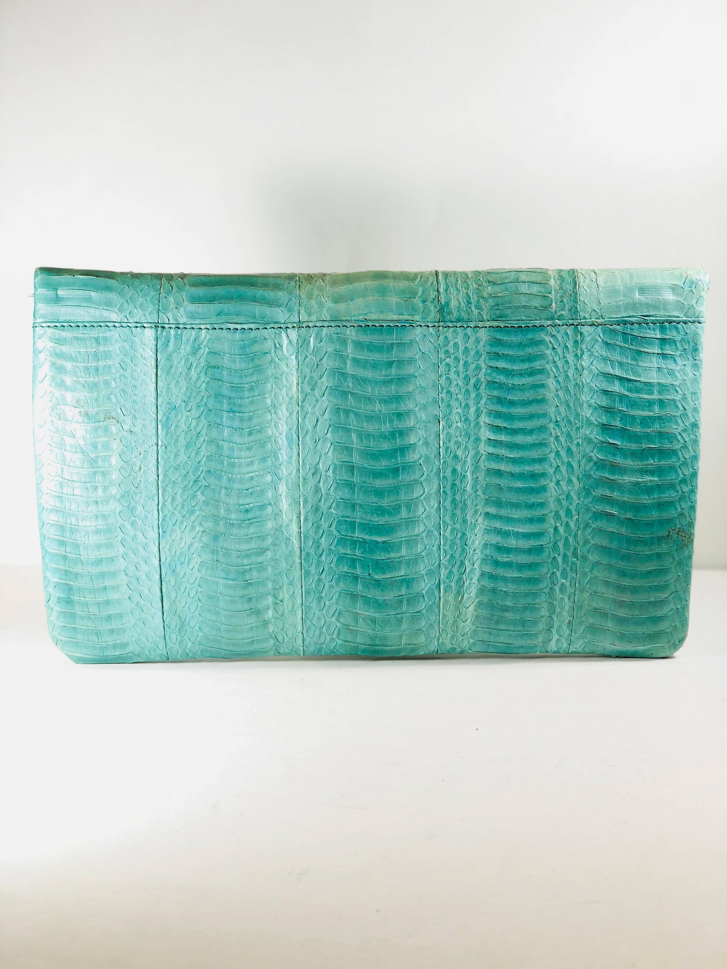 Envelope Python Clutch with magnetic closure