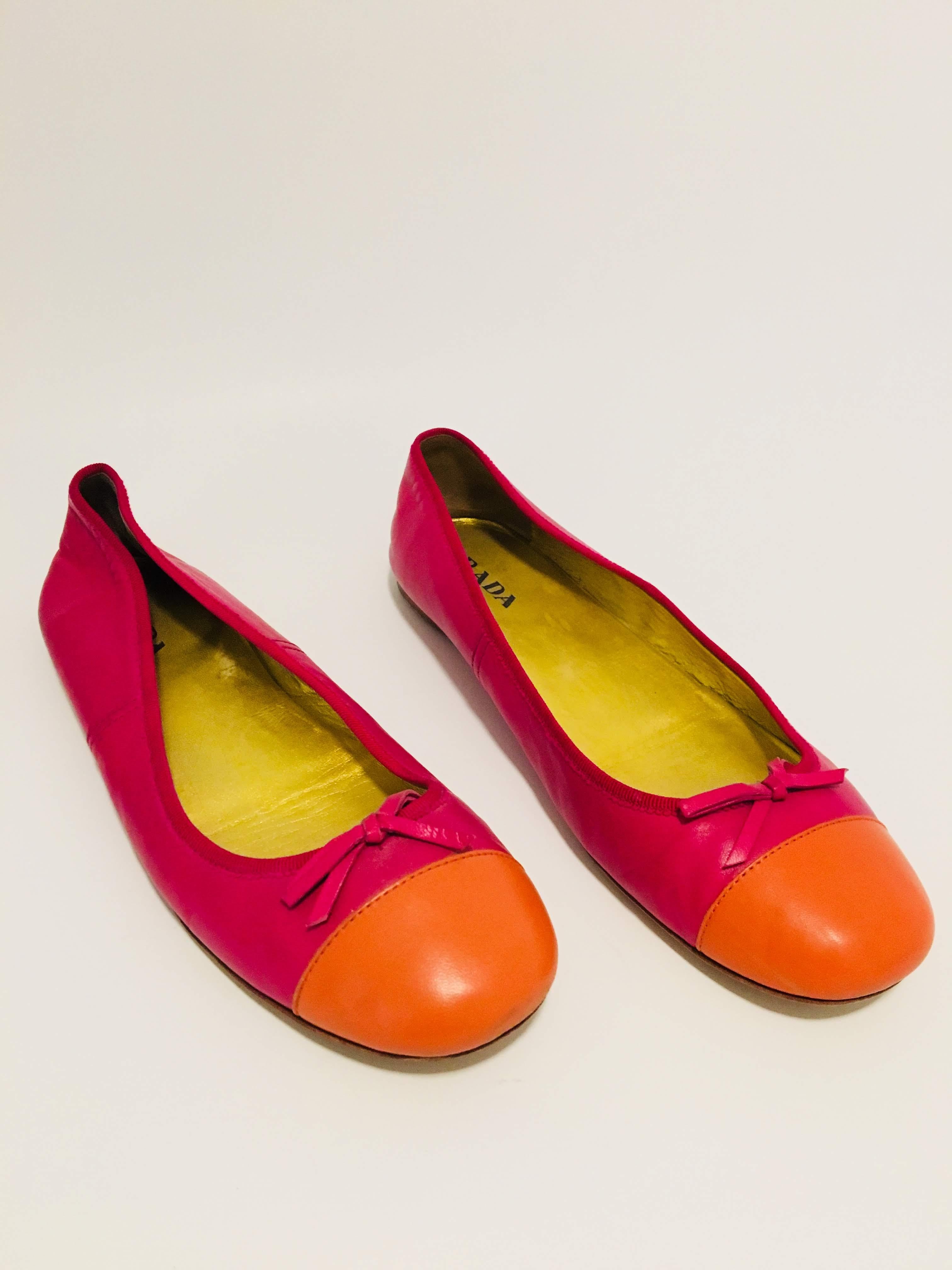 Orange and Pink Colorblock Flats in Leather, IT Size 38 with Bow Accent at Toe