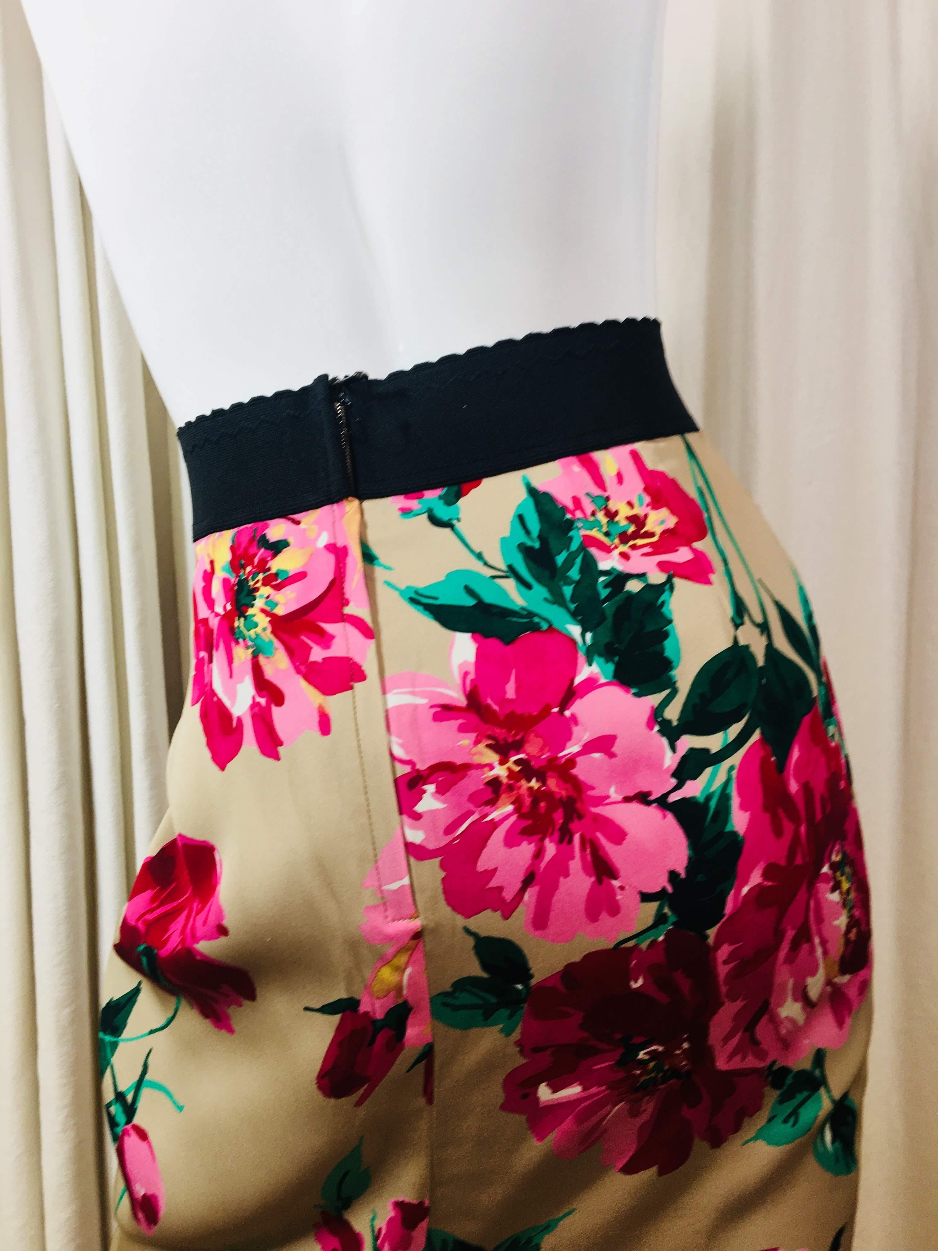 Dolce & Gabbana Silk Pencil Skirt 1