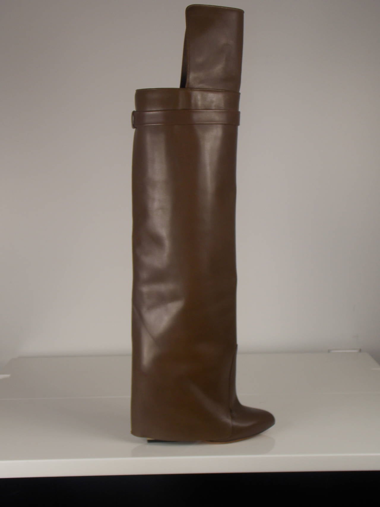 Givenchy Knee Boots 1