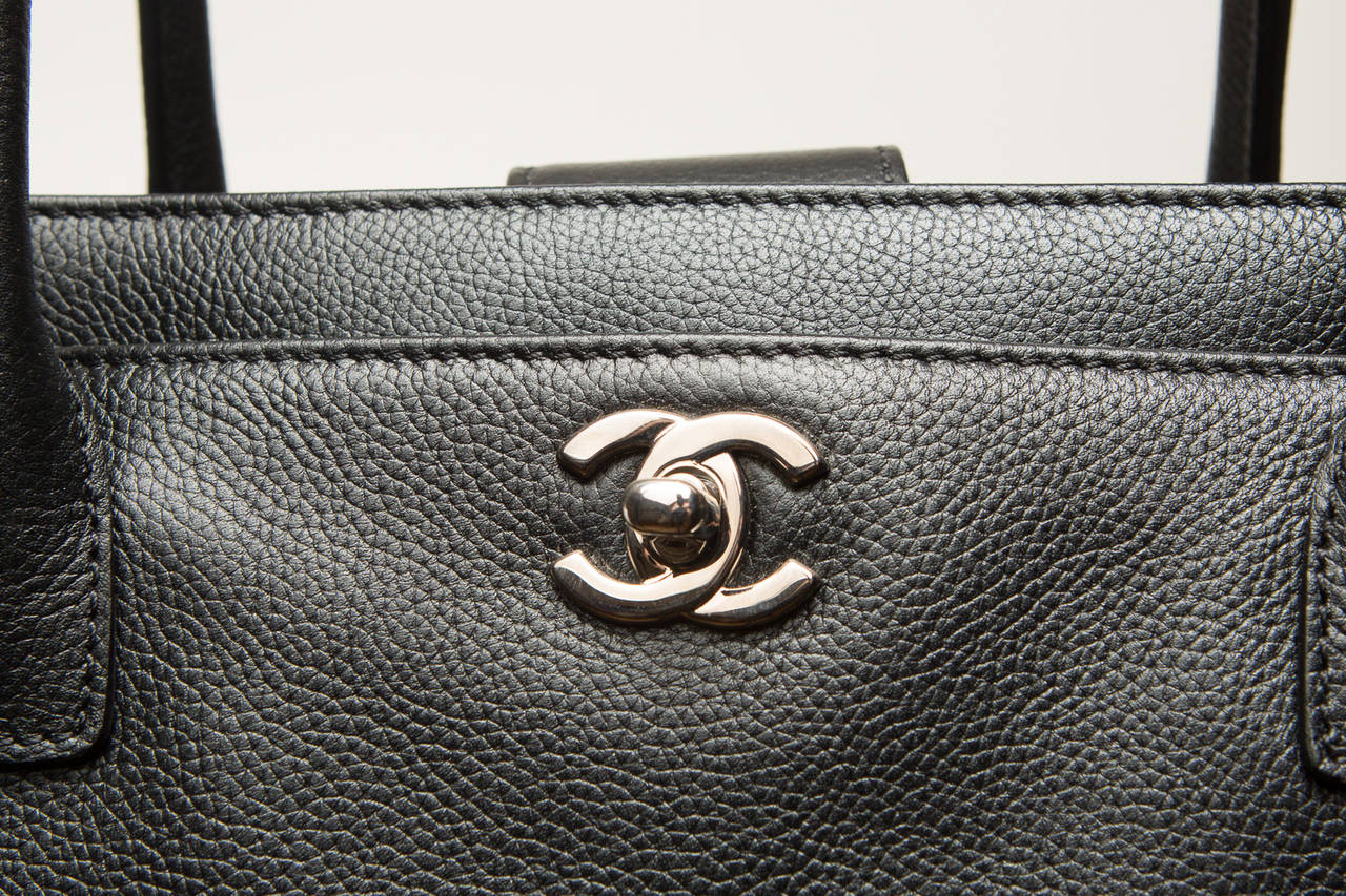 Chanel Black Leather Cerf  Tote Bag In Excellent Condition In Bridgehampton, NY