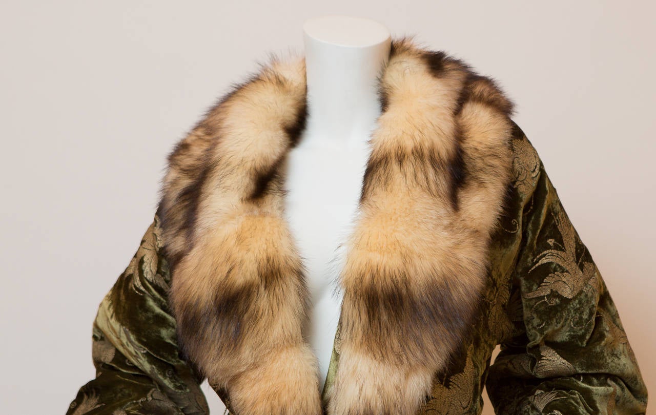 Women's Roberto Cavalli Brocade and Velour Coat with Fur Collar