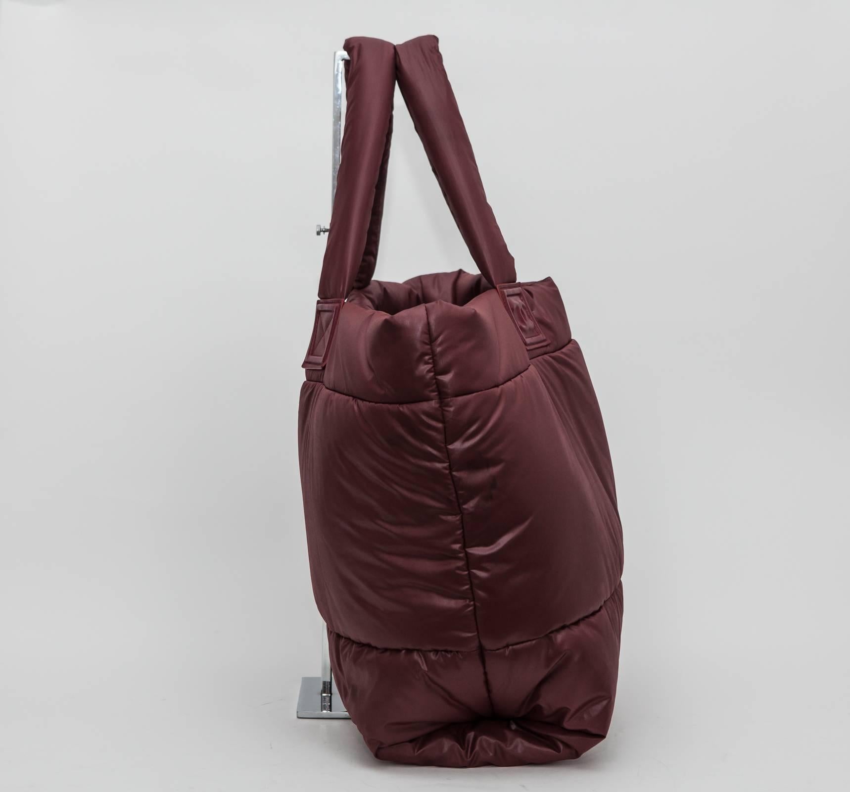 Women's Chanel 'Coco Cocoon' Burgundy Weekender Bag