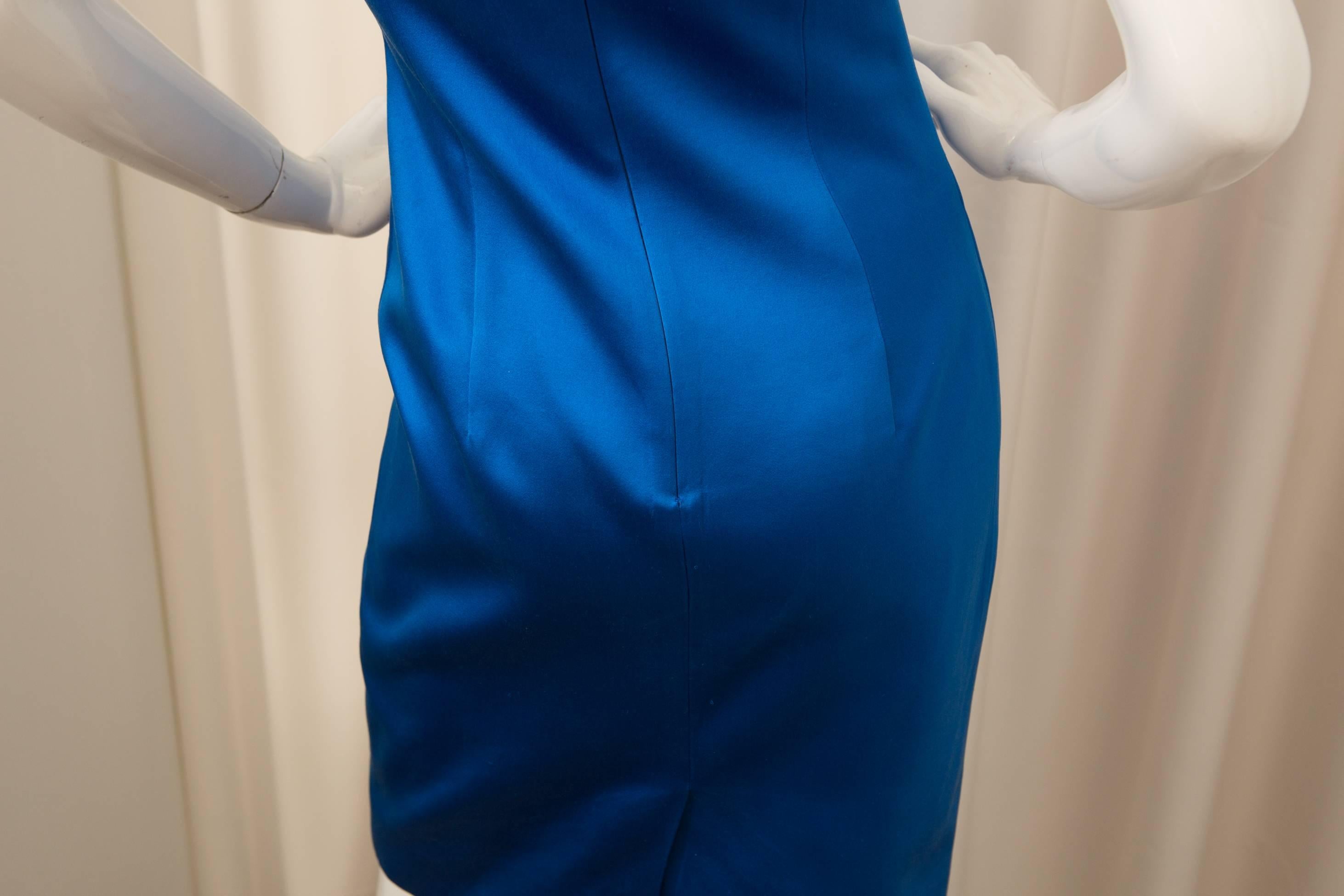 Alexander McQueen Royal Blue Short Sleeve Dress For Sale 1