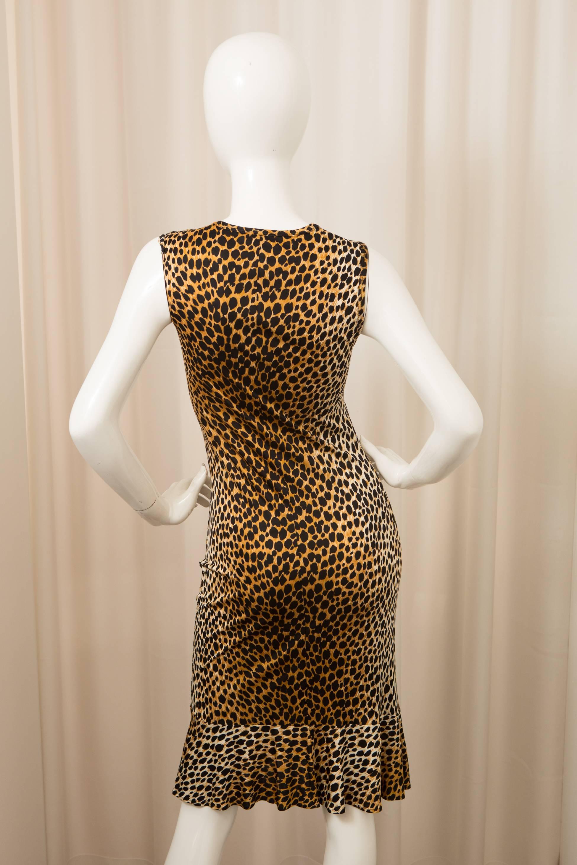 Dolce & Gabbana Silk Leopard Print Shift Dress In Excellent Condition In Bridgehampton, NY