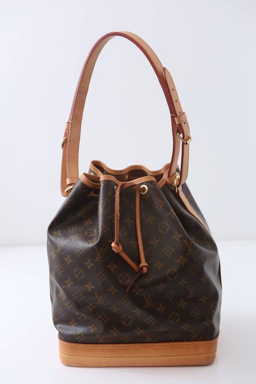 Louis Vuitton Large 