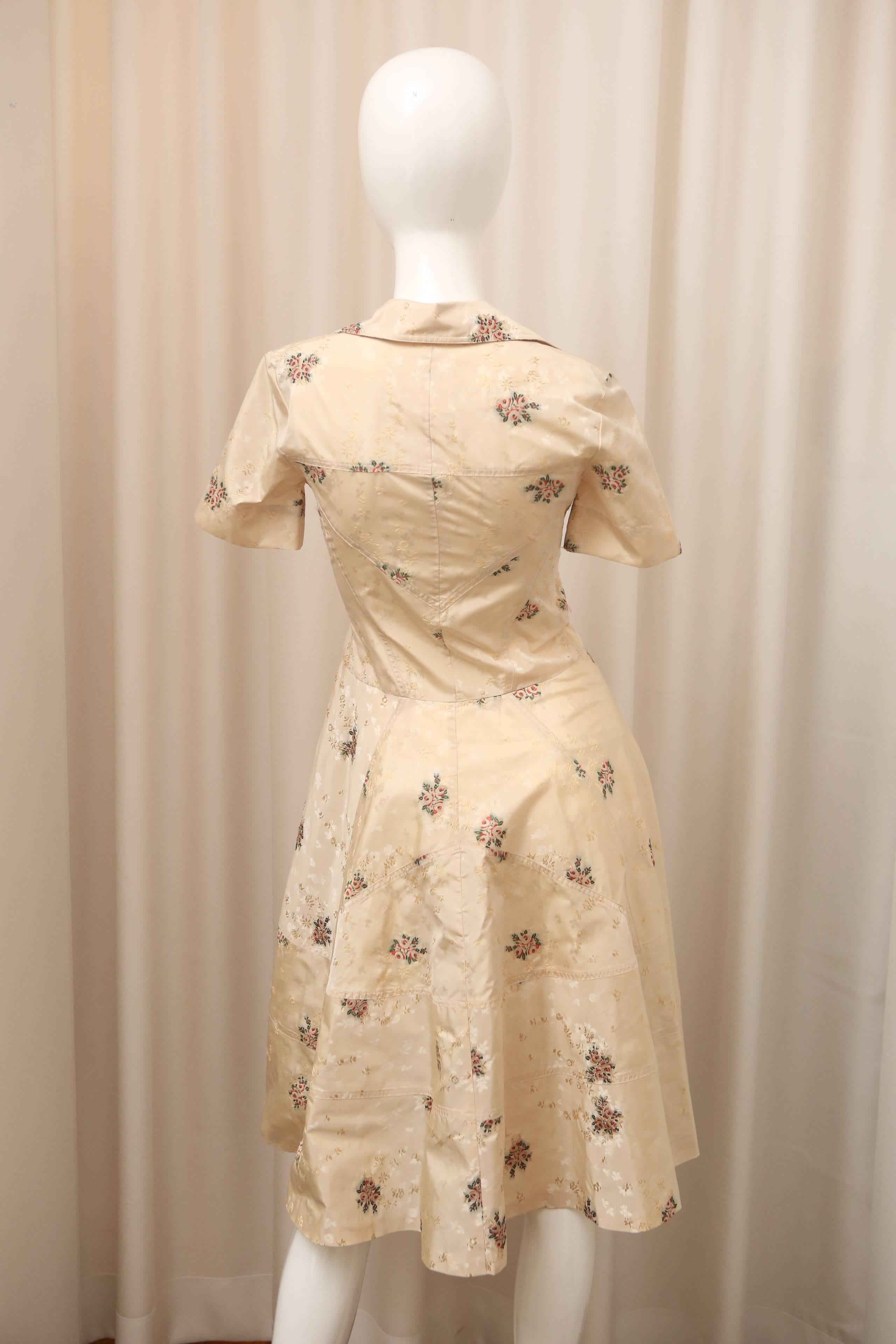 Christian Dior S/S Button Down Dress With Floral Detail In Excellent Condition In Bridgehampton, NY