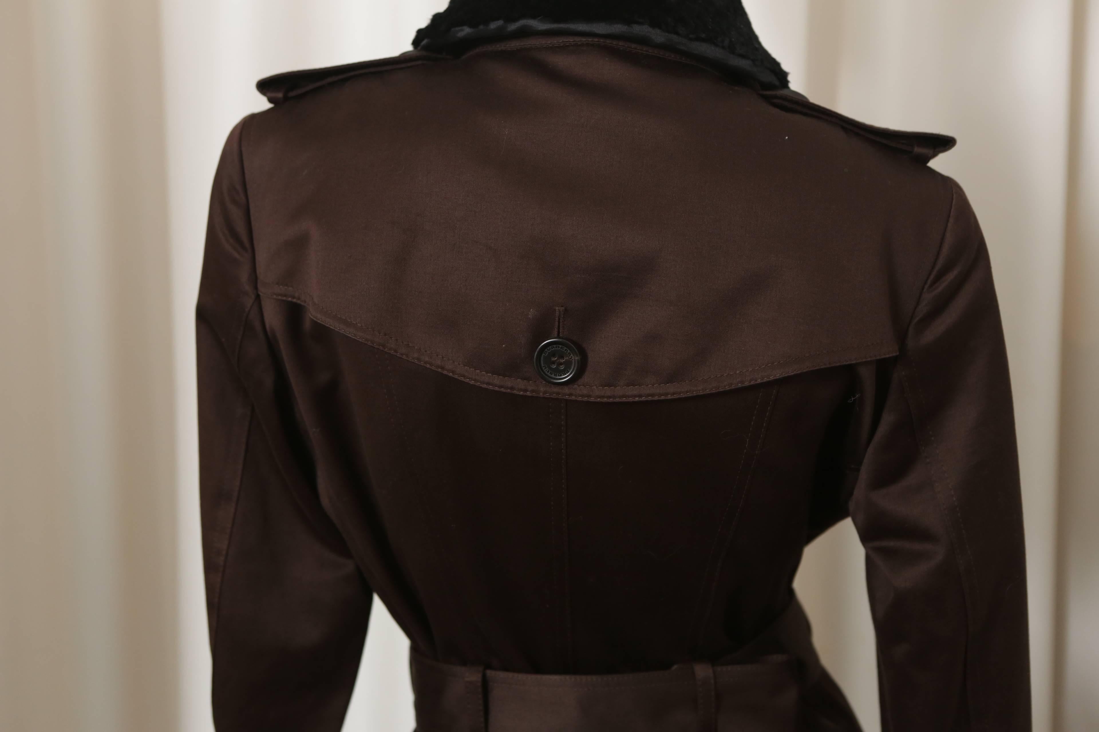 Burberry Prorsum Brown Classic Trench W/ Removable Dyed Rabbit Collar In Good Condition In Bridgehampton, NY