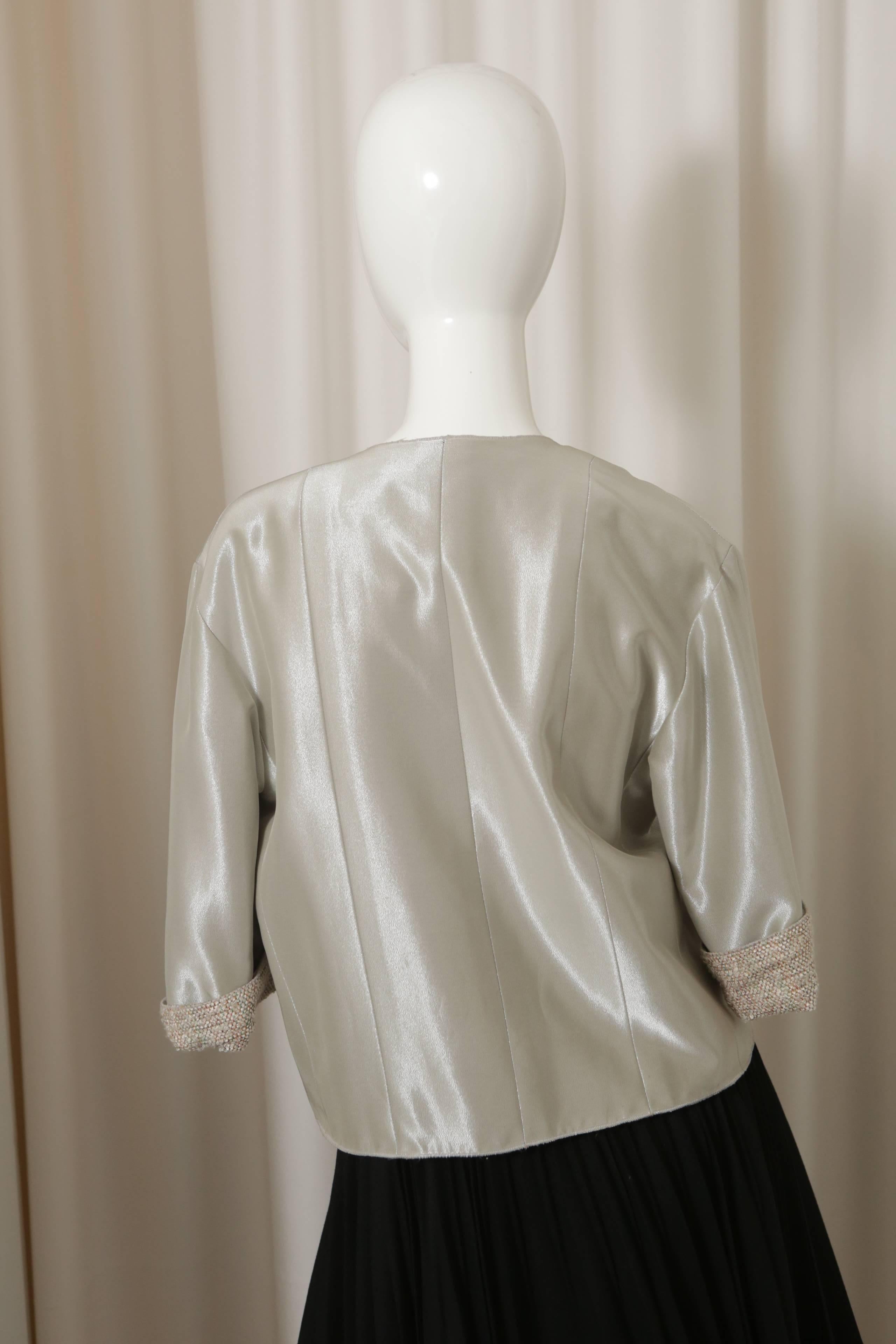 Chanel 3/4 Sleeve Blazer W/ Tweed Lining & Tie Closure In Good Condition In Bridgehampton, NY