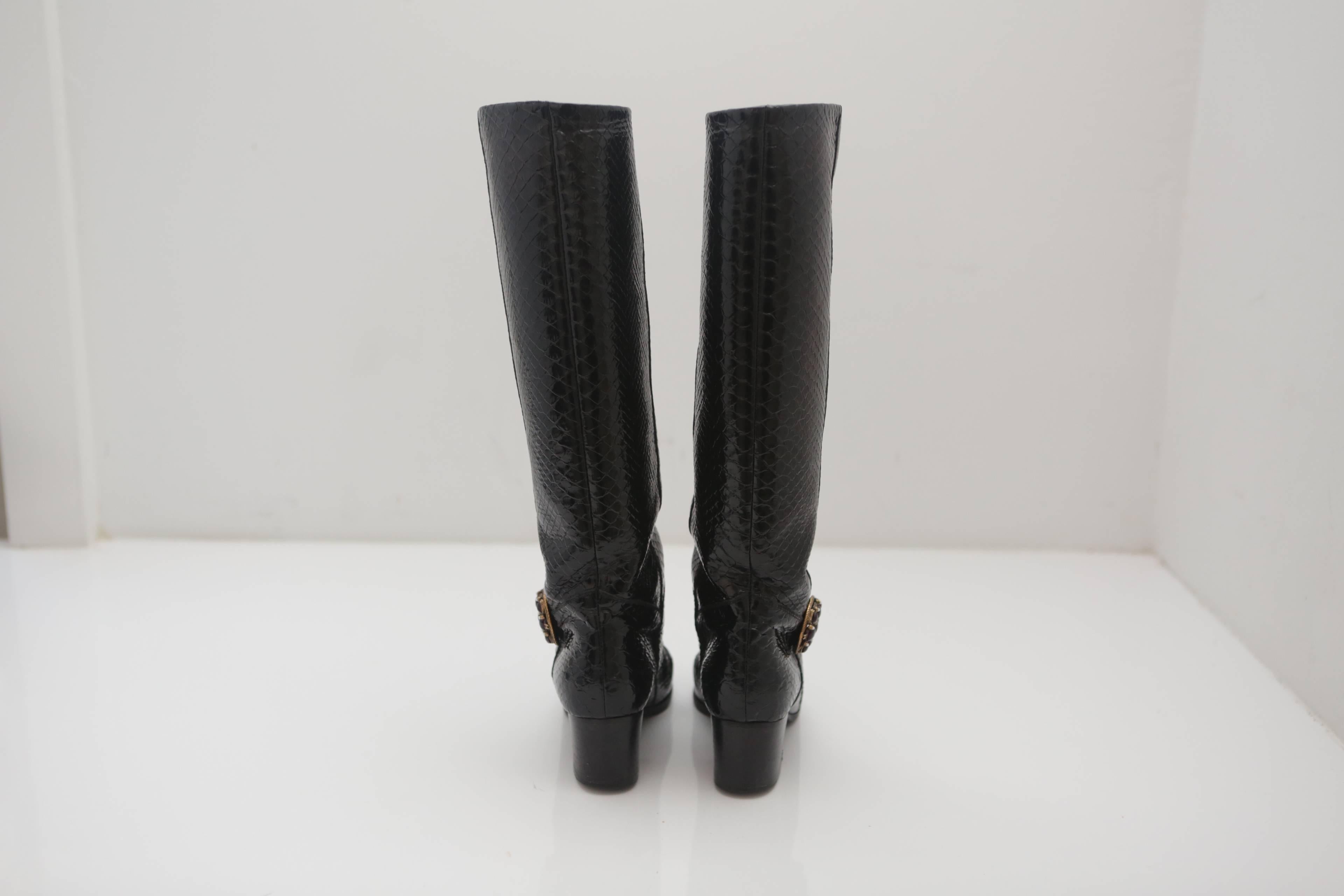 Chanel Snake Boots  In Good Condition In Bridgehampton, NY