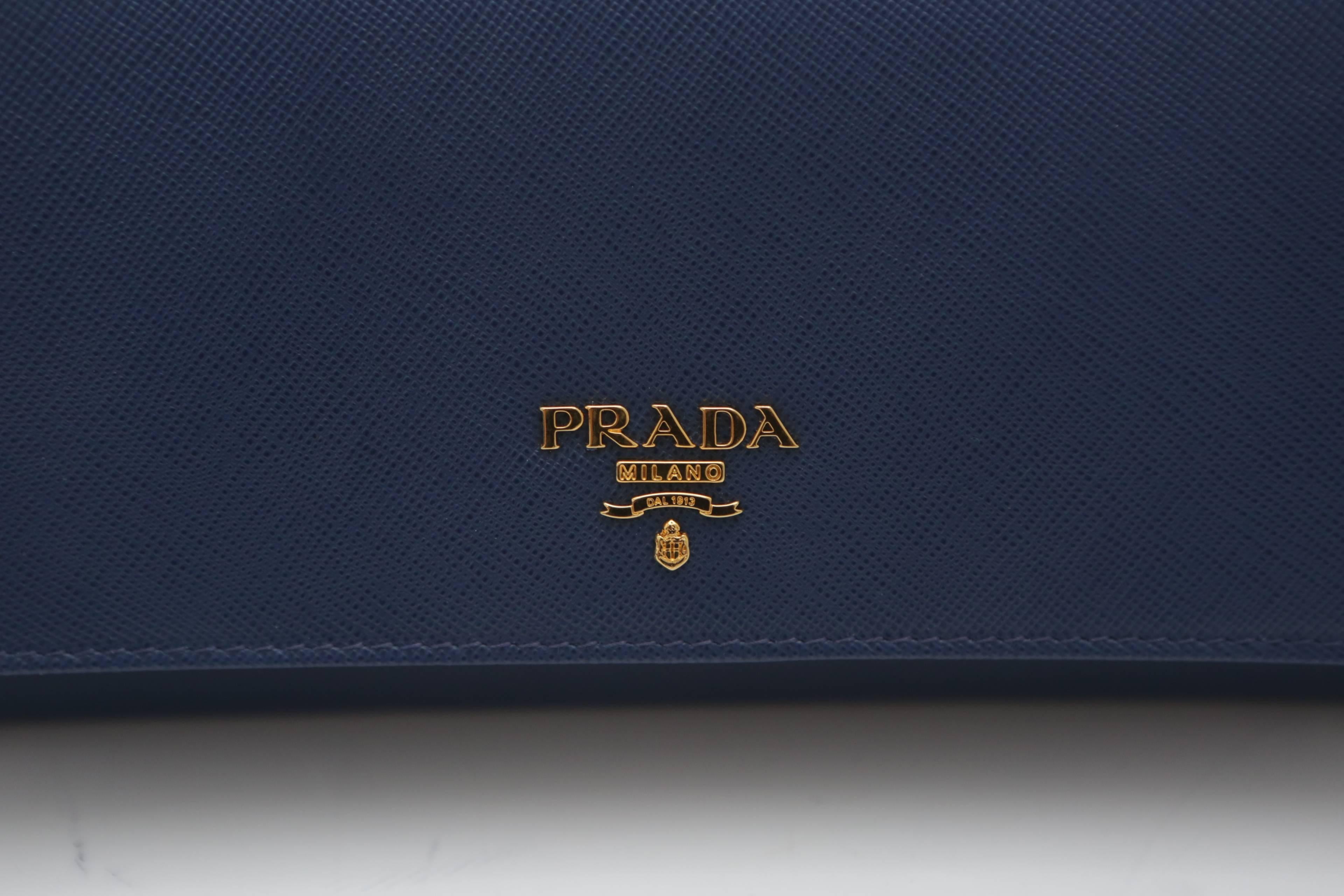 Prada Saffiano Oro Wallet Handbag on a Chain 1