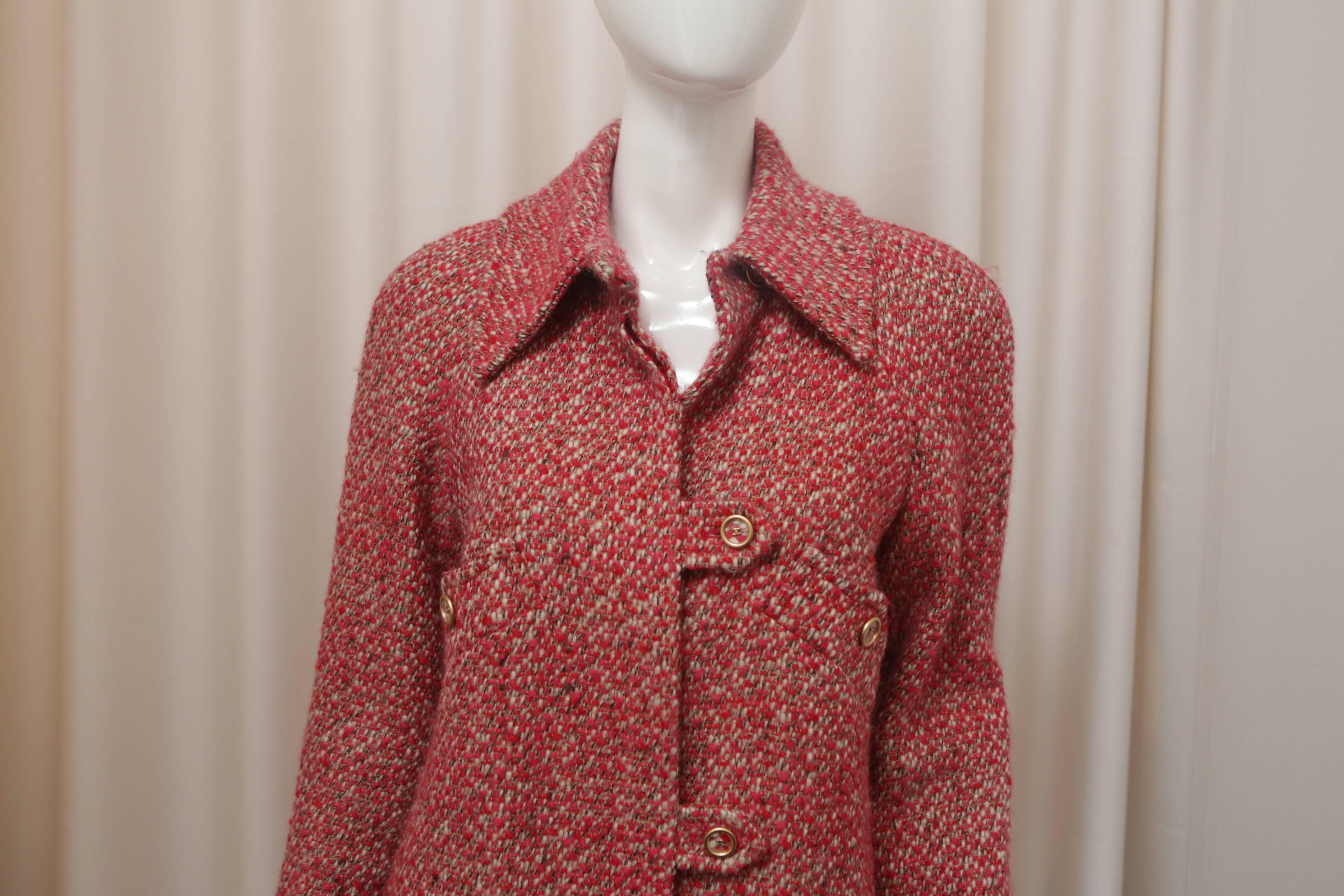 Chanel Red Wool Coat In Excellent Condition In Bridgehampton, NY