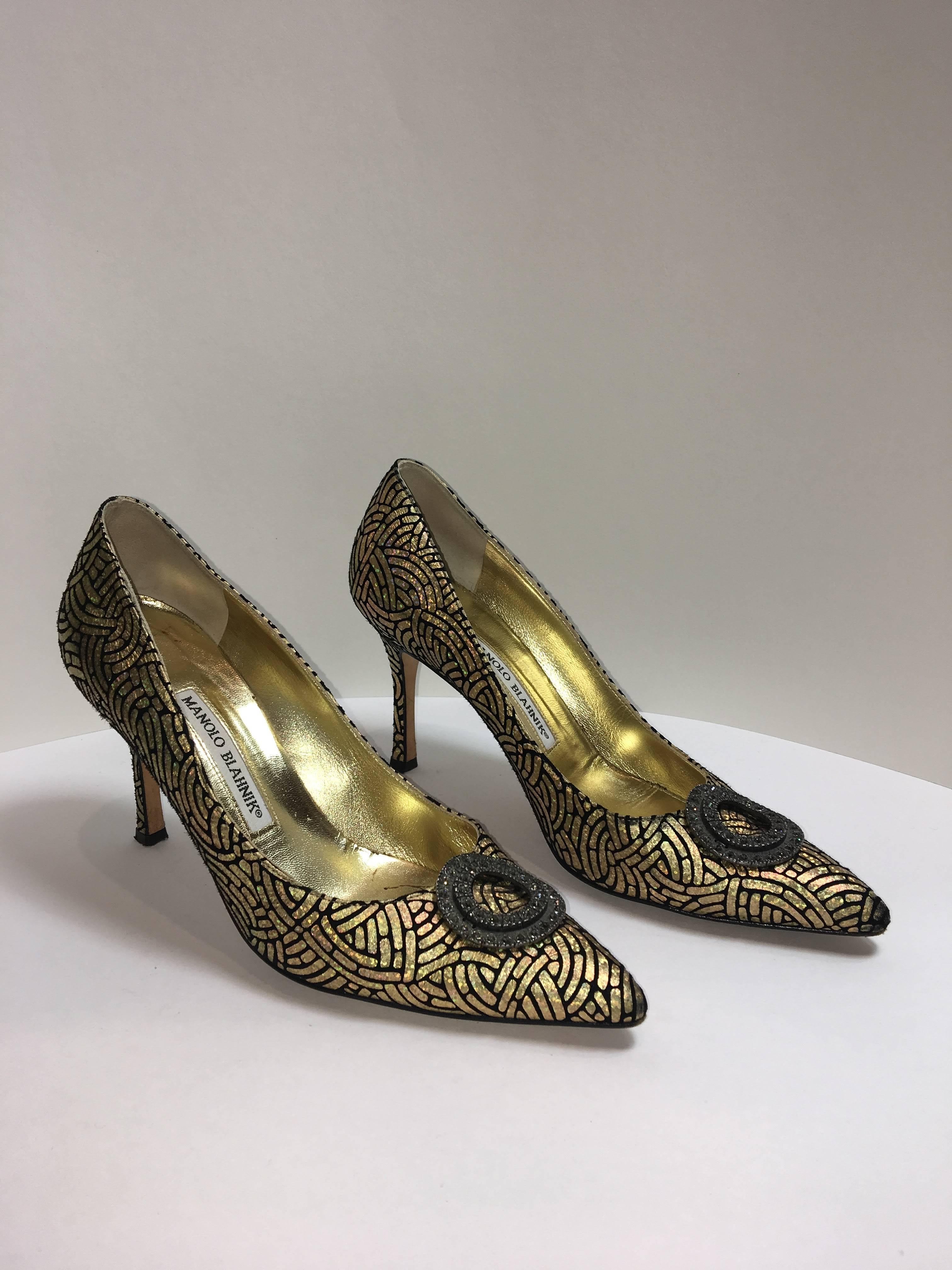 Gold Print Pumps with Crystal Ring. Leather with Pointed toe. 