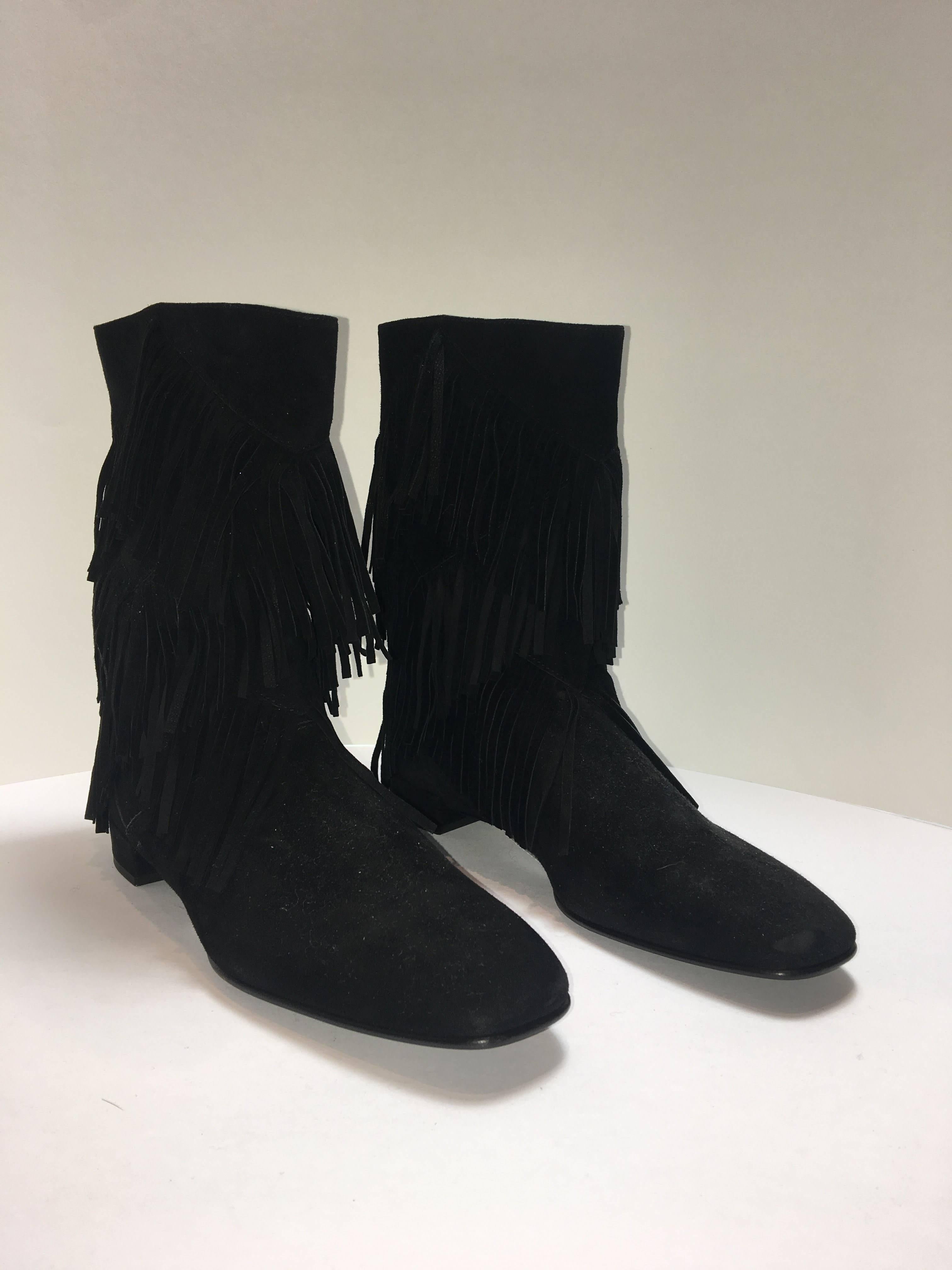 Roger Vivier Black Suede Fringed Boot. Size 37 with a square toe. 