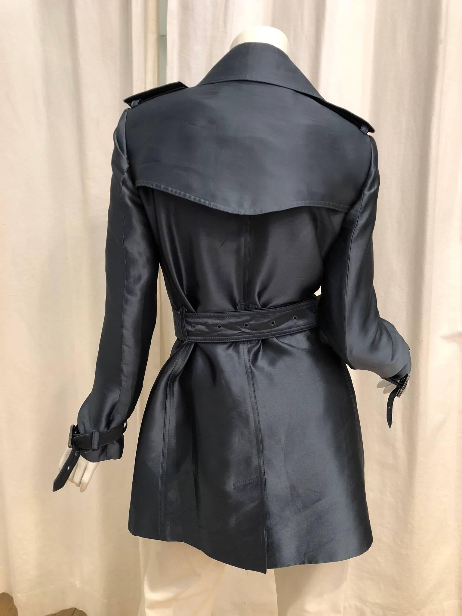 Burberry Double Breasted Trench Coat In Excellent Condition In Bridgehampton, NY