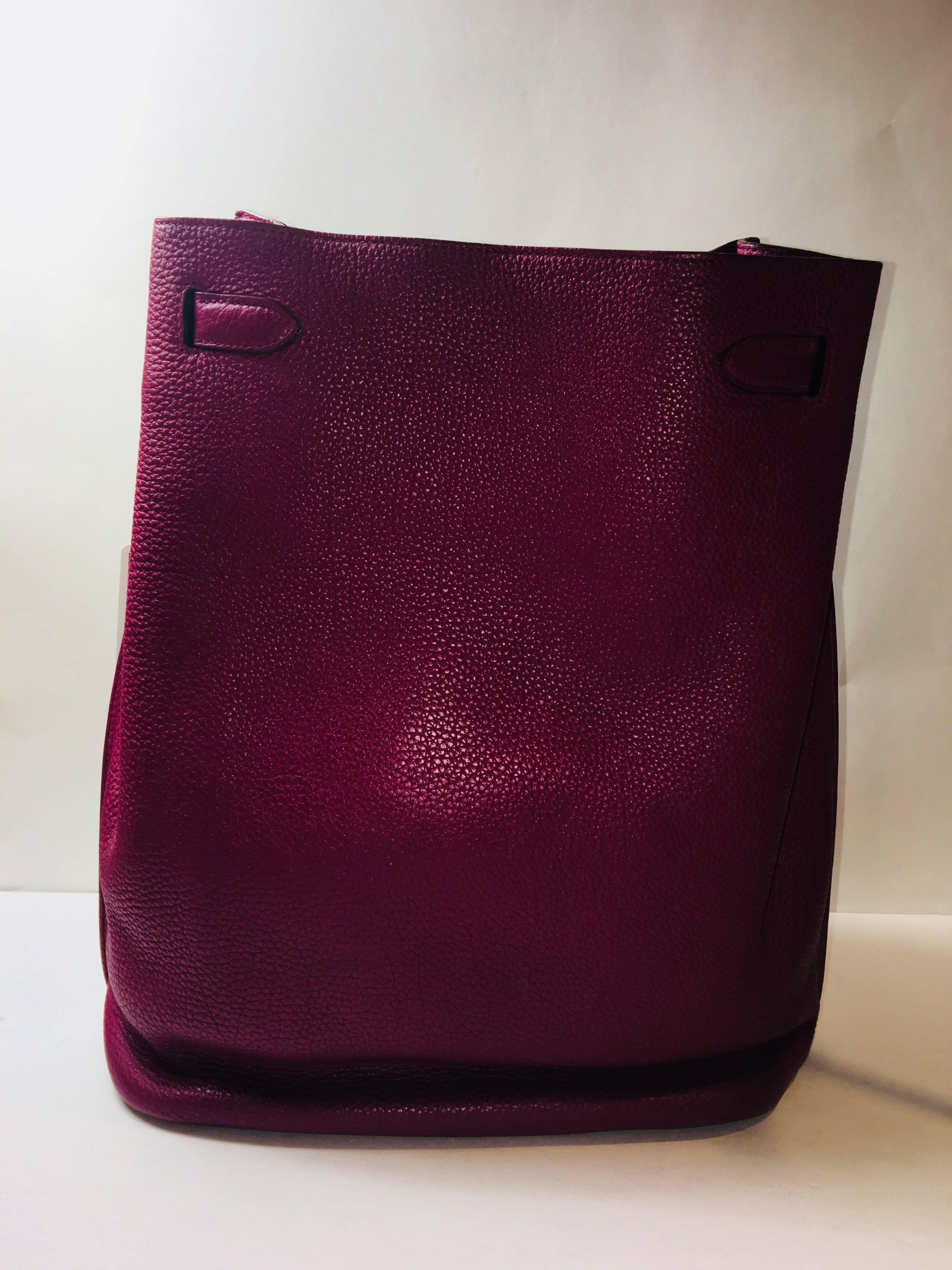 Hermes Plum So Kelly Bag In Excellent Condition In Bridgehampton, NY