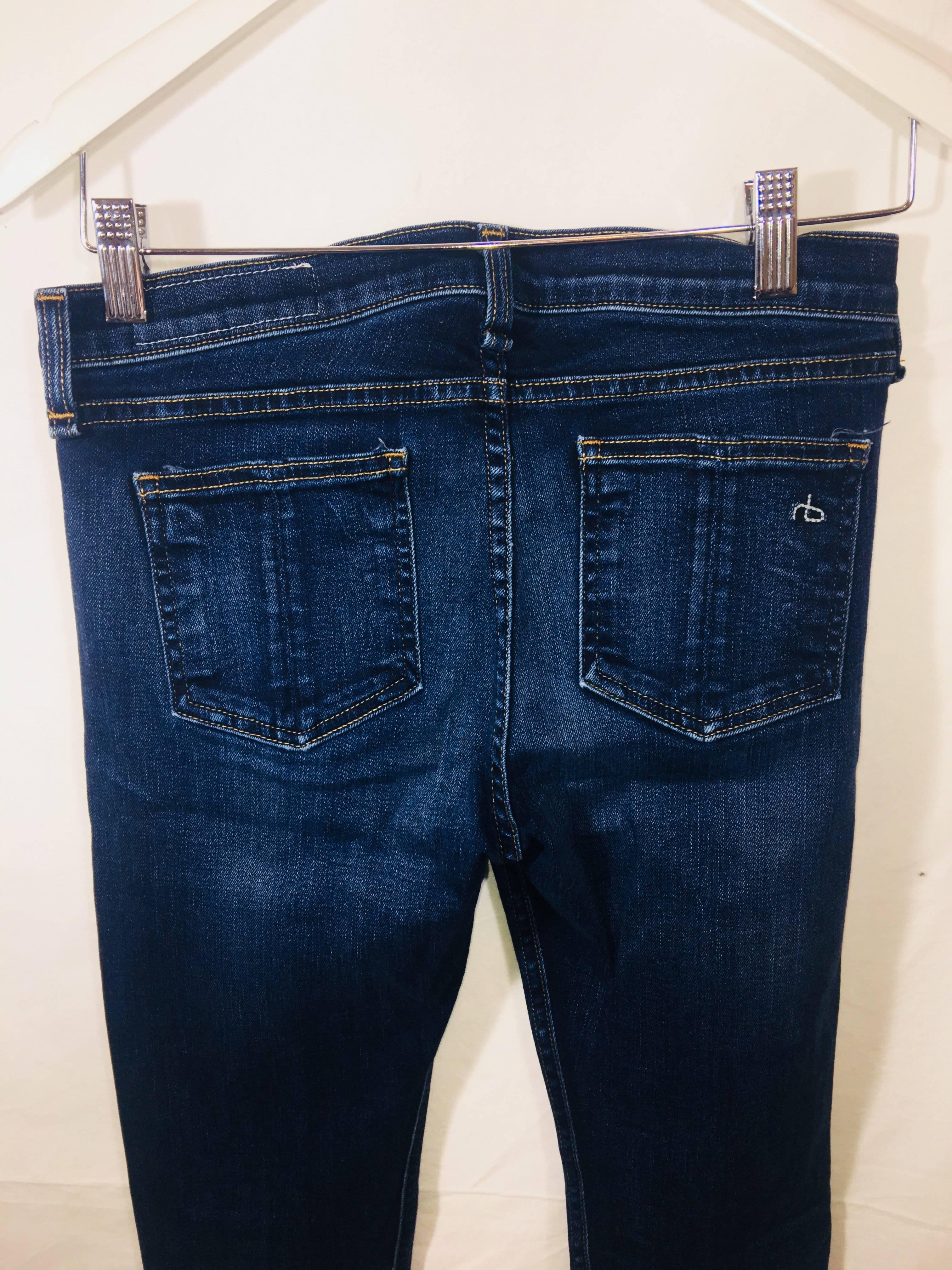 Rag & Bone Skinny Leg Jeans In Excellent Condition In Bridgehampton, NY
