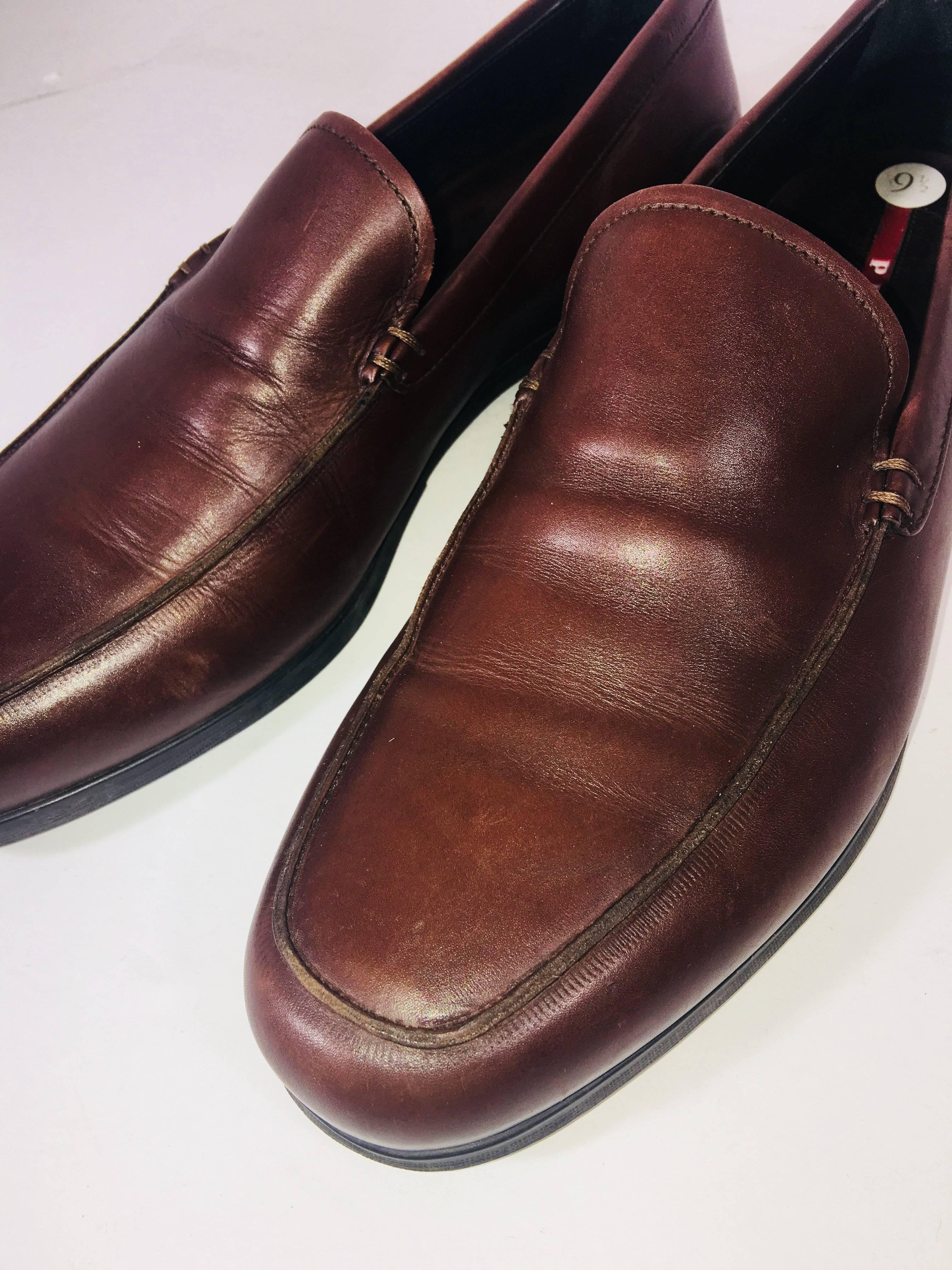 Mens Prada Loafers In Excellent Condition In Bridgehampton, NY