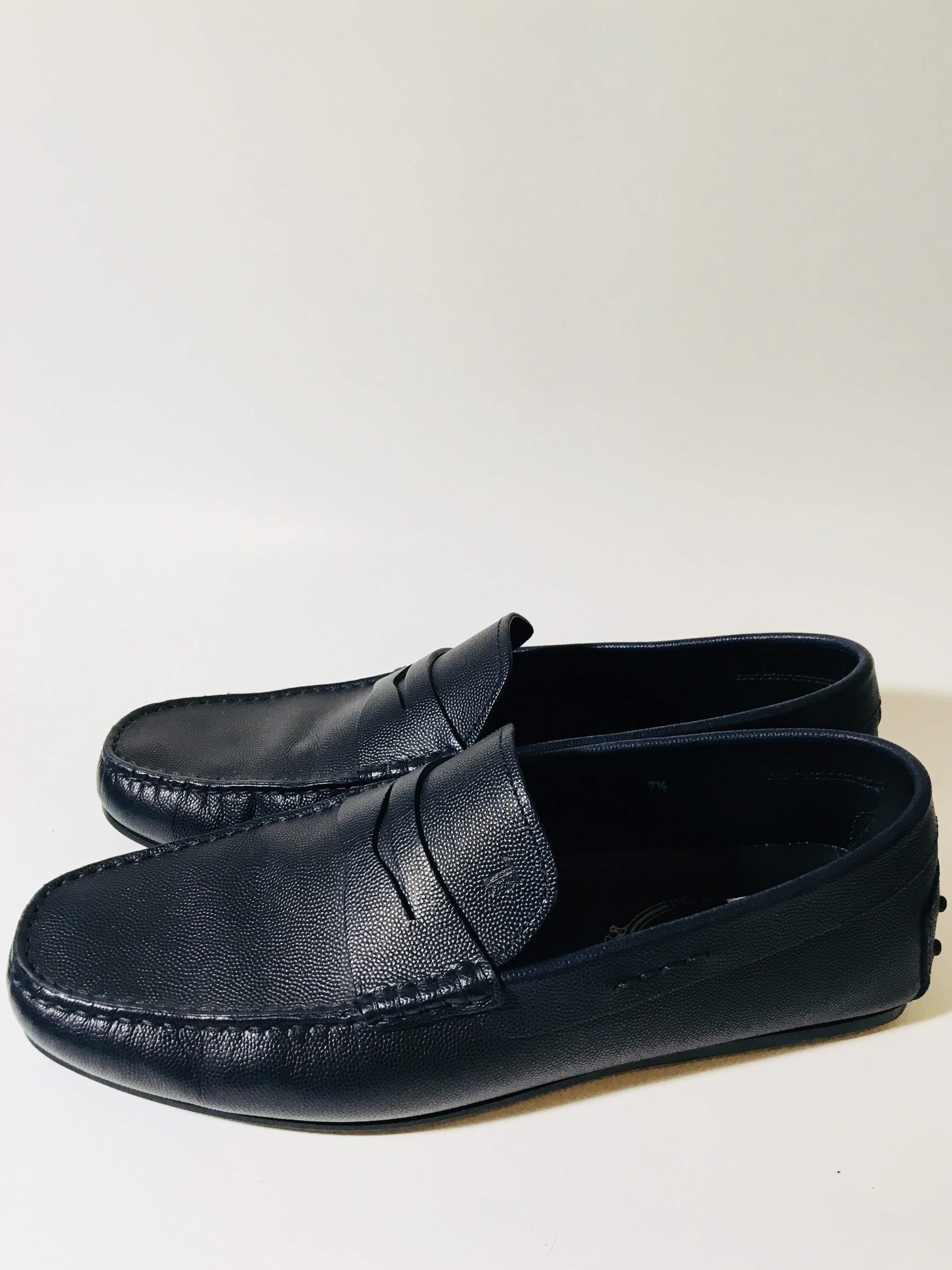 Mens Tods Loafers In Good Condition In Bridgehampton, NY