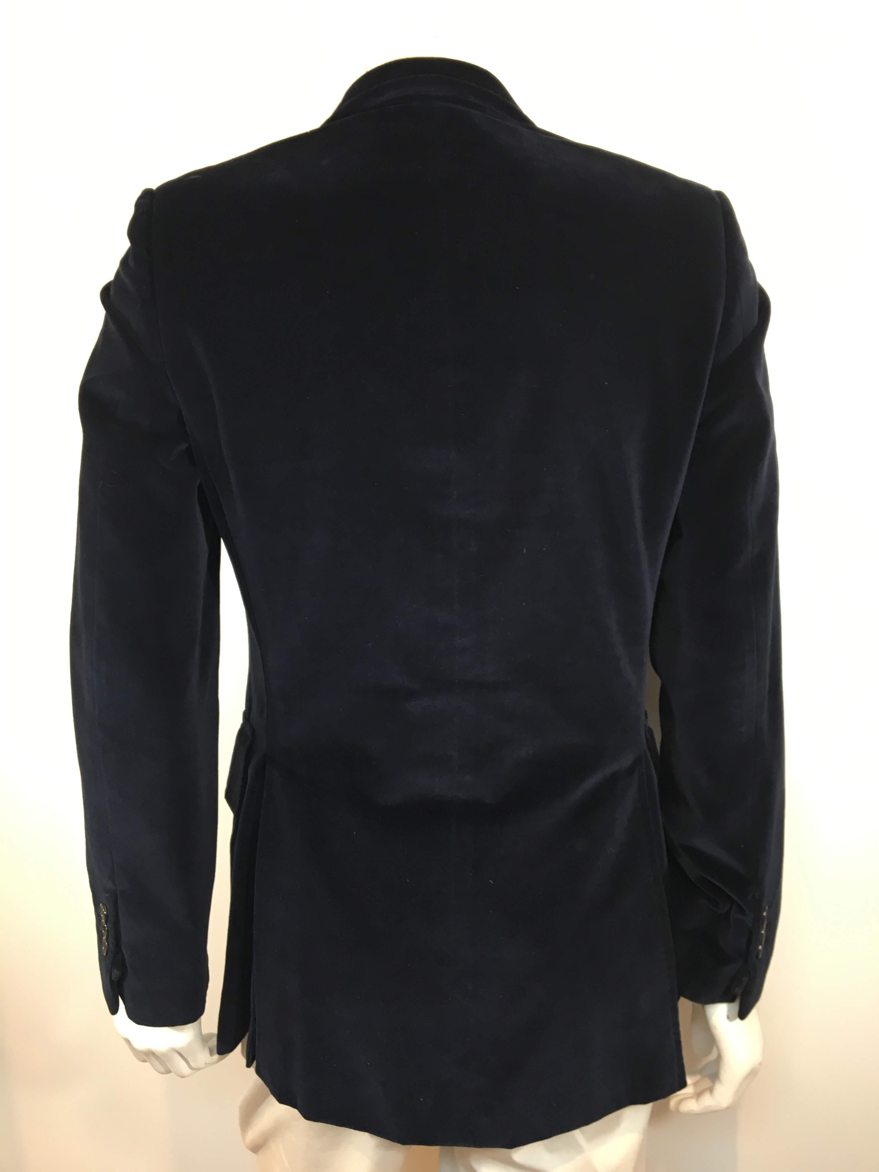 Yves Saint Laurent velvet navy blazer. In Good Condition In Bridgehampton, NY