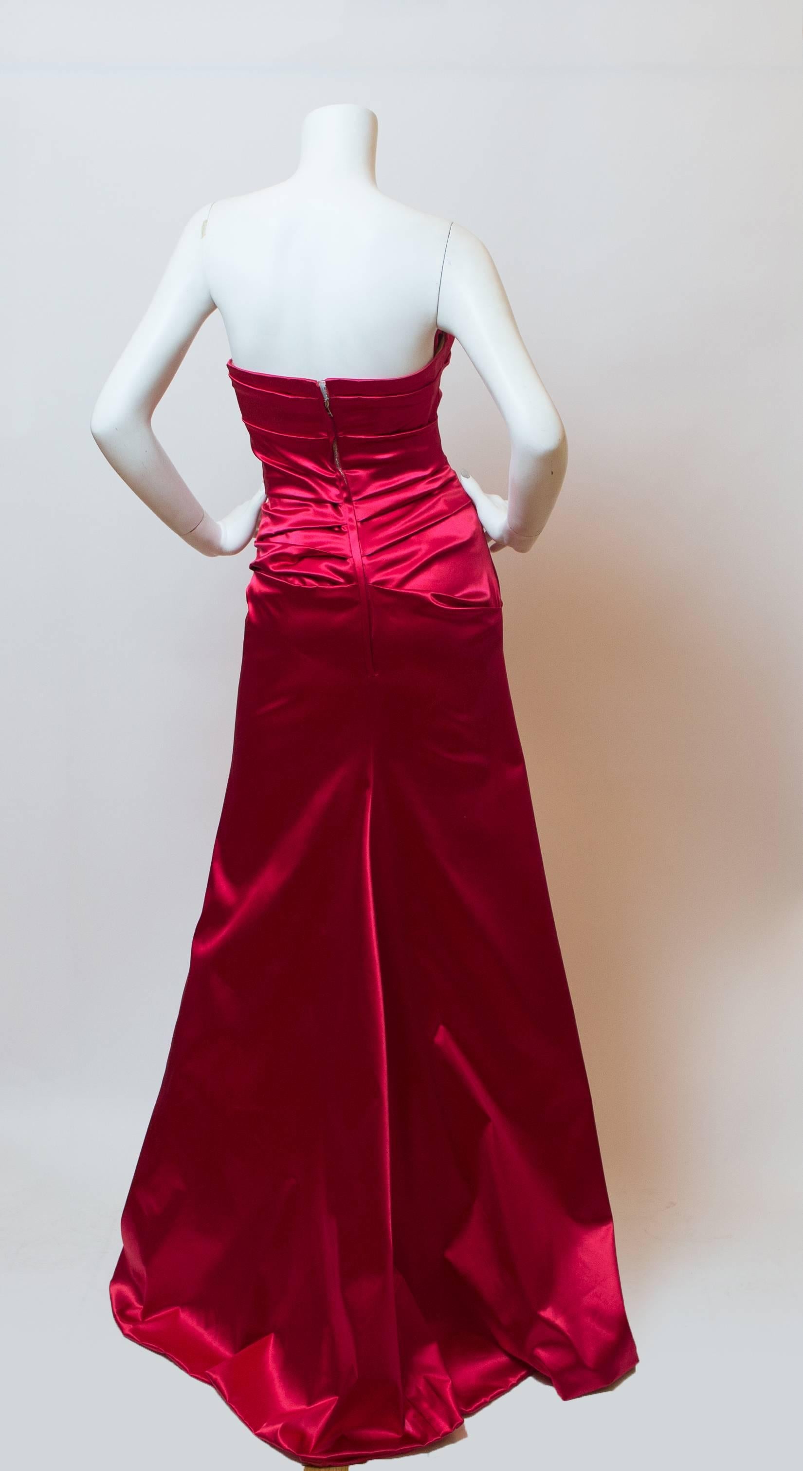 Dolce & Gabbana Silk Strapless Gown In Excellent Condition In Bridgehampton, NY