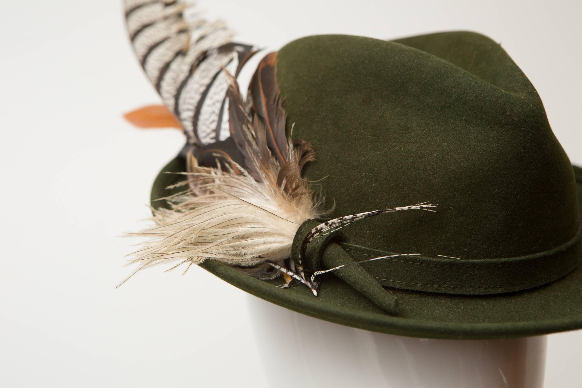 Hermes Hat In Excellent Condition In Bridgehampton, NY