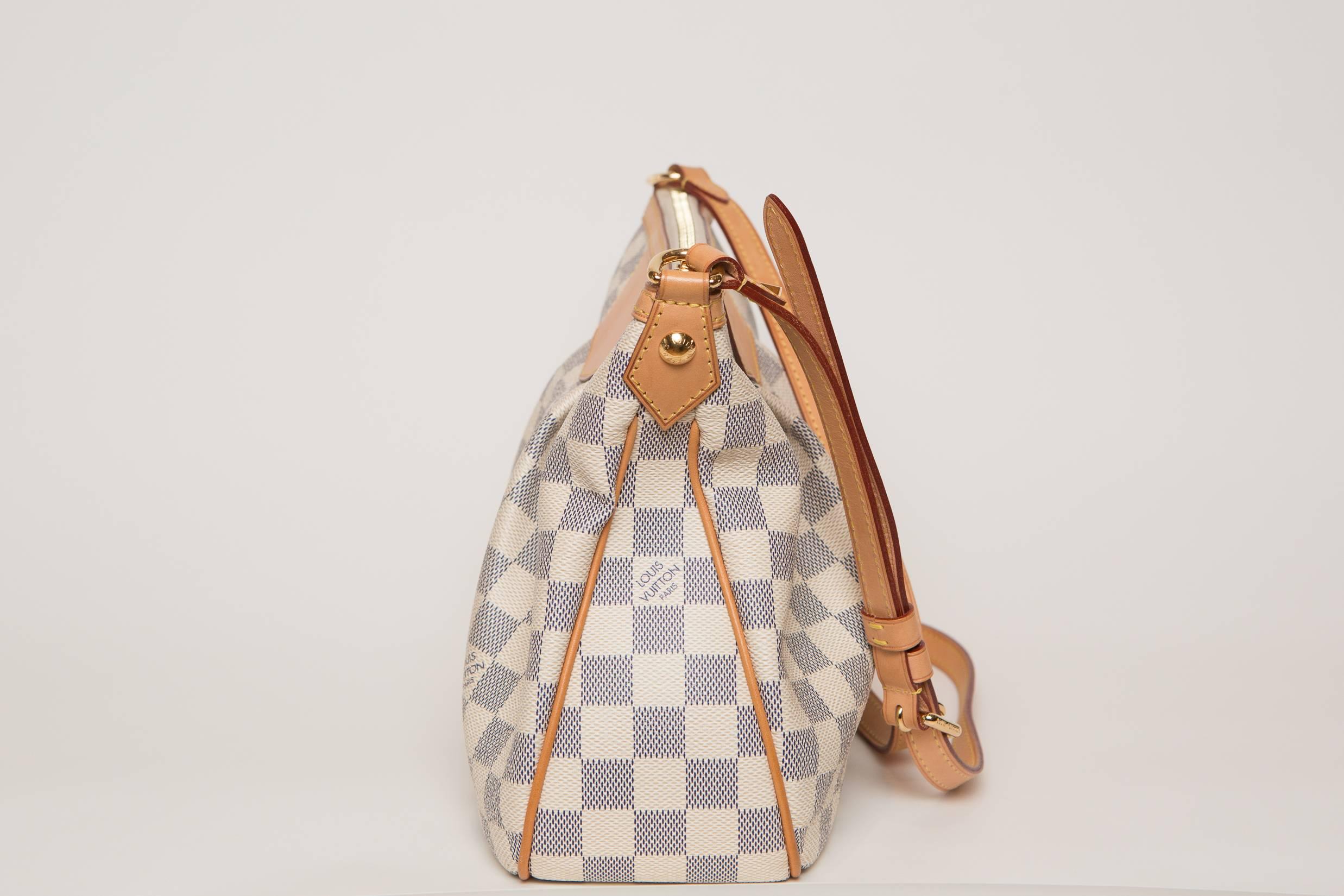 Louis Vuitton Siracusa Damier Azur Shoulder Bag In Excellent Condition In Bridgehampton, NY