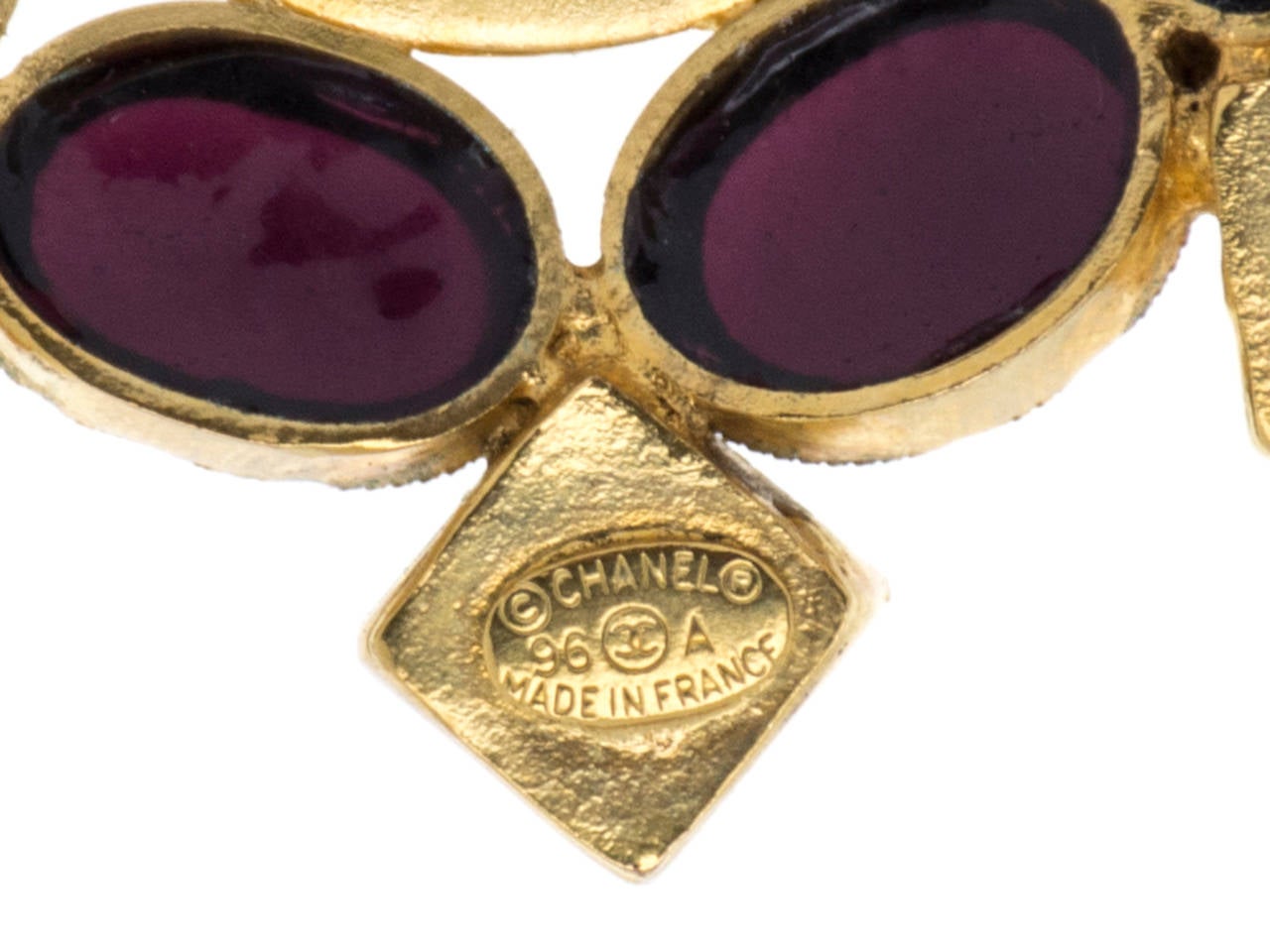 Chanel Vintage Glass Brooch In Excellent Condition For Sale In Vista, CA