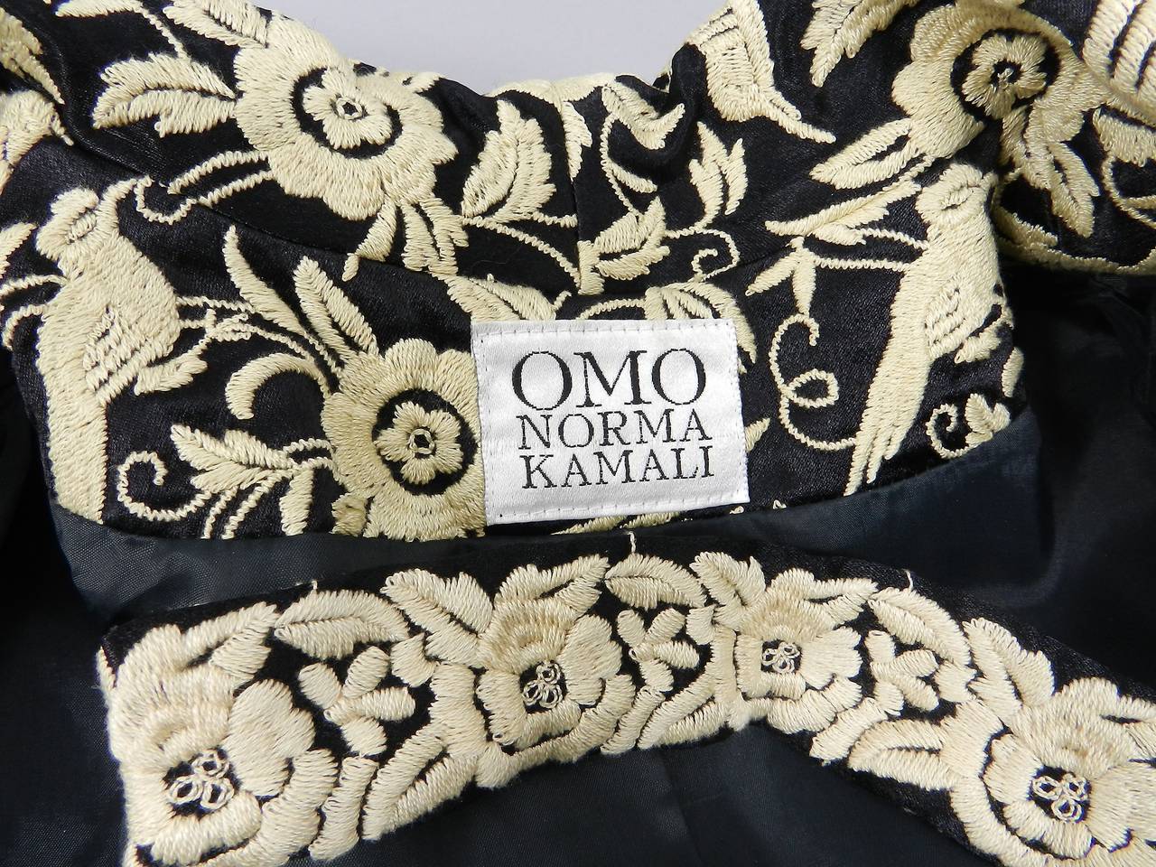 OMO Norma Kamali 1920's Style Embroidered Piano Shawl Coat 2