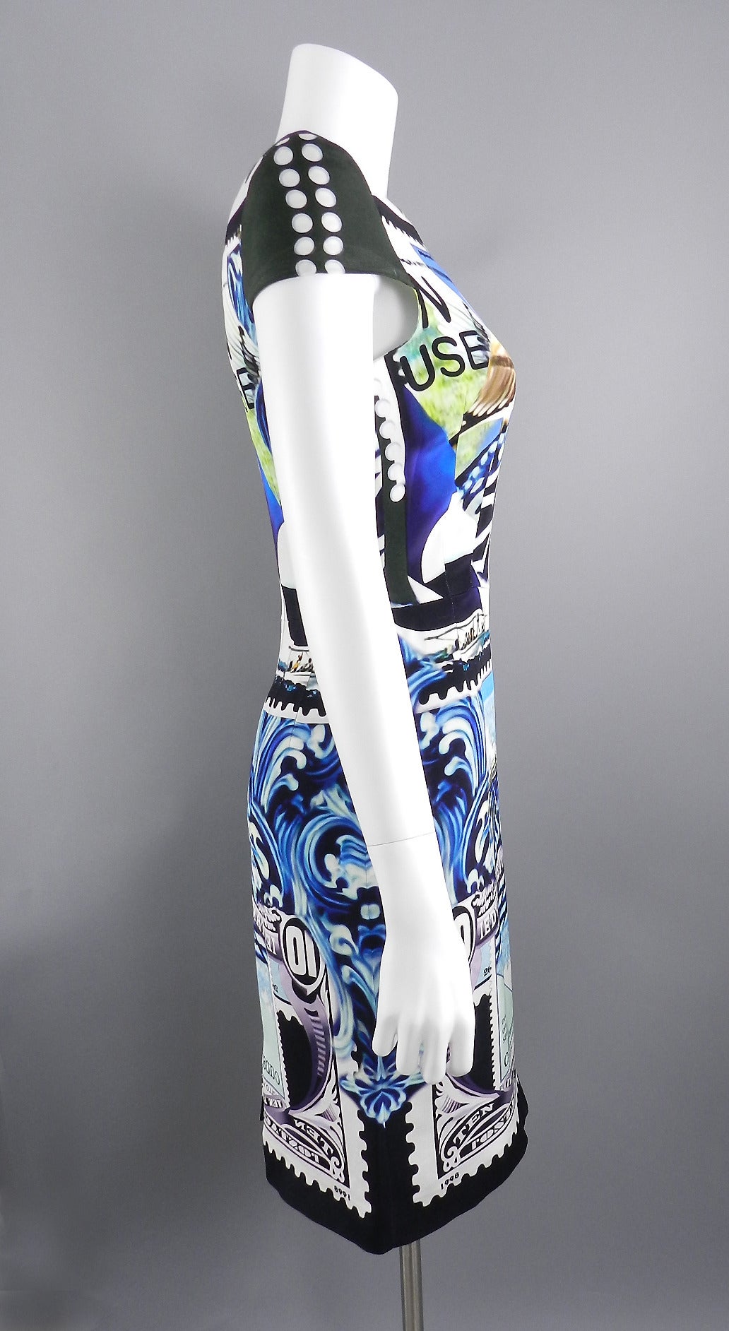 Mary Katrantzou 2013 Spring Blue Silk Seagull Dress In Excellent Condition In Toronto, ON