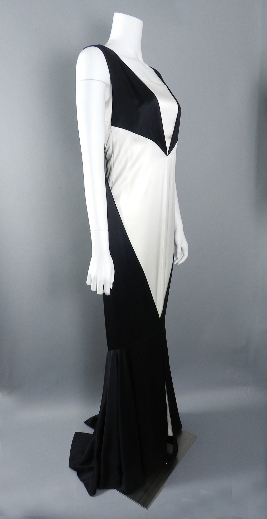 Chanel 10C Runway Black and Ivory Silk Gown 2