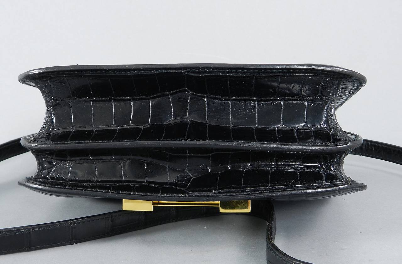 Women's Hermes Vintage 1992 Alligator Constance Mini 18cm