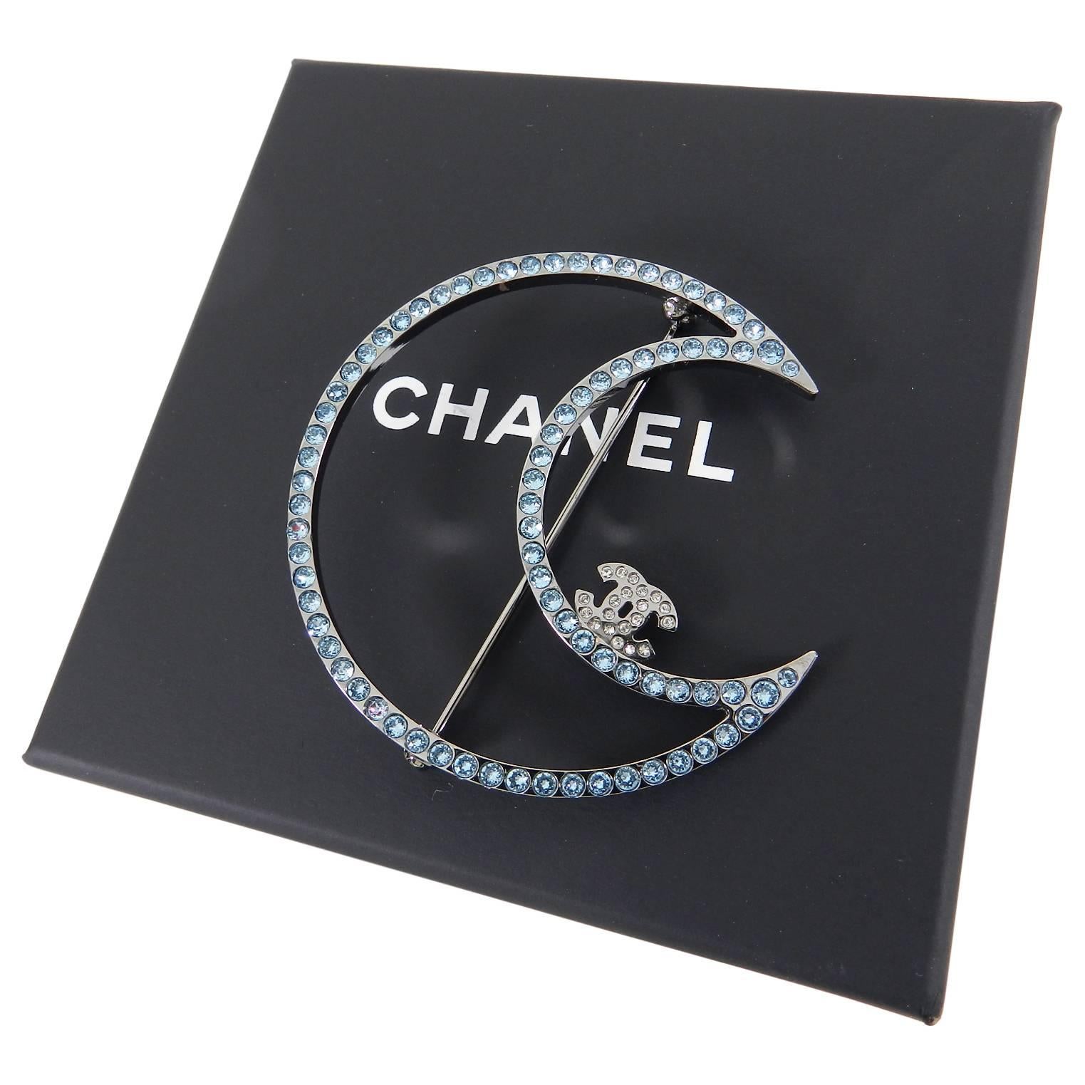 Women's Chanel 2017 Cruise Blue Rhinestone Ruthenium Crystal CC Moon Brooch 