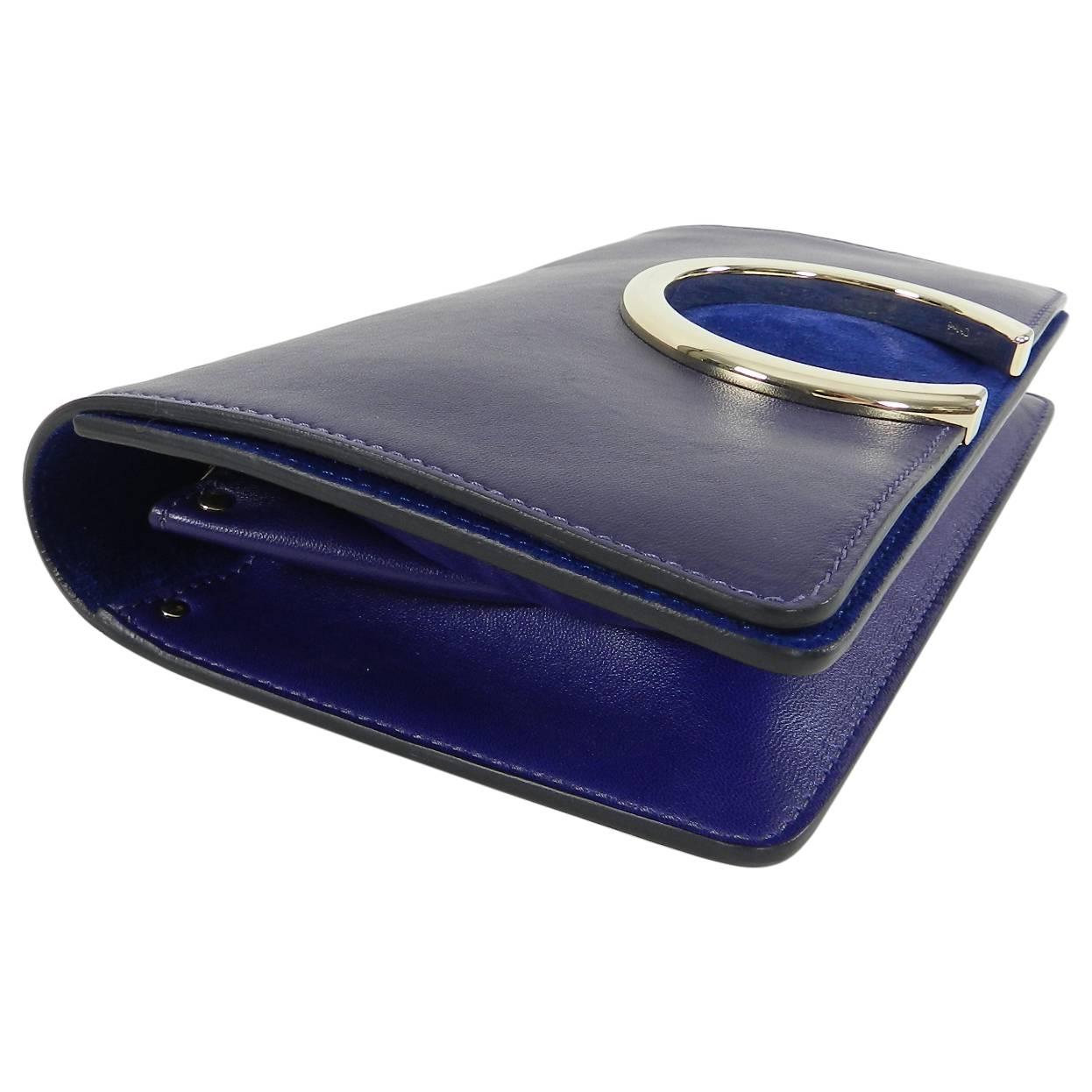 Chloe Navy Gabrielle Clutch Navy Leather and Suede In Excellent Condition In Toronto, ON