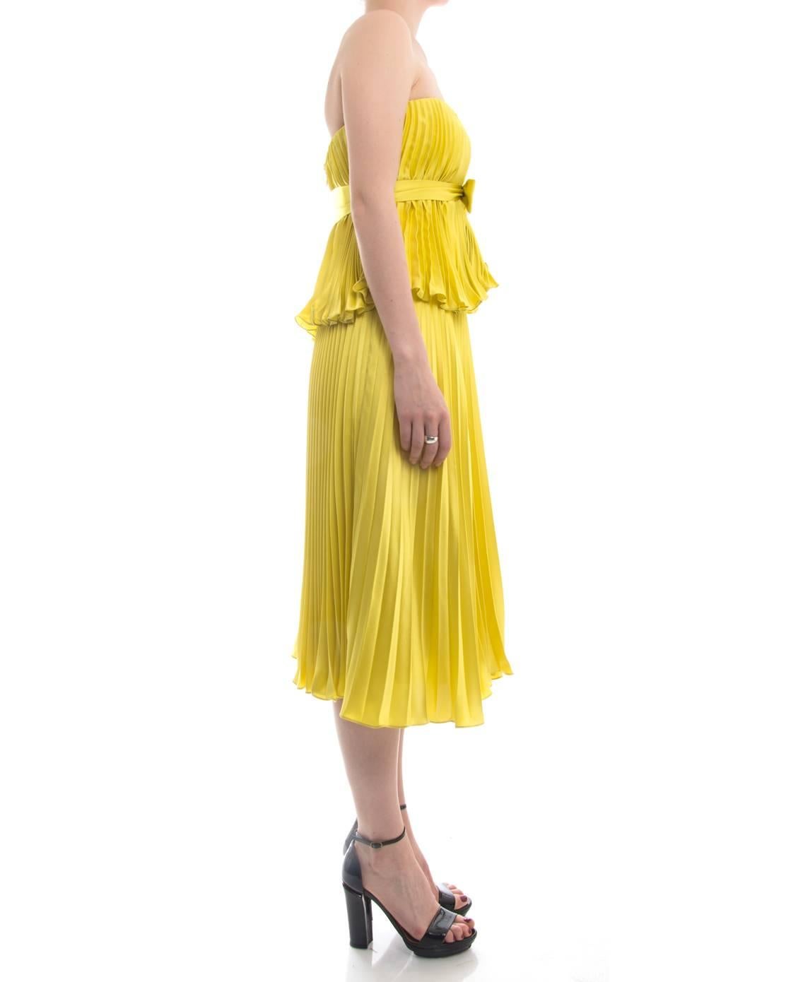 Badgley Mischka Couture Chartreuse Yellow Strapless Pleated Dress - 4 In Excellent Condition In Toronto, ON