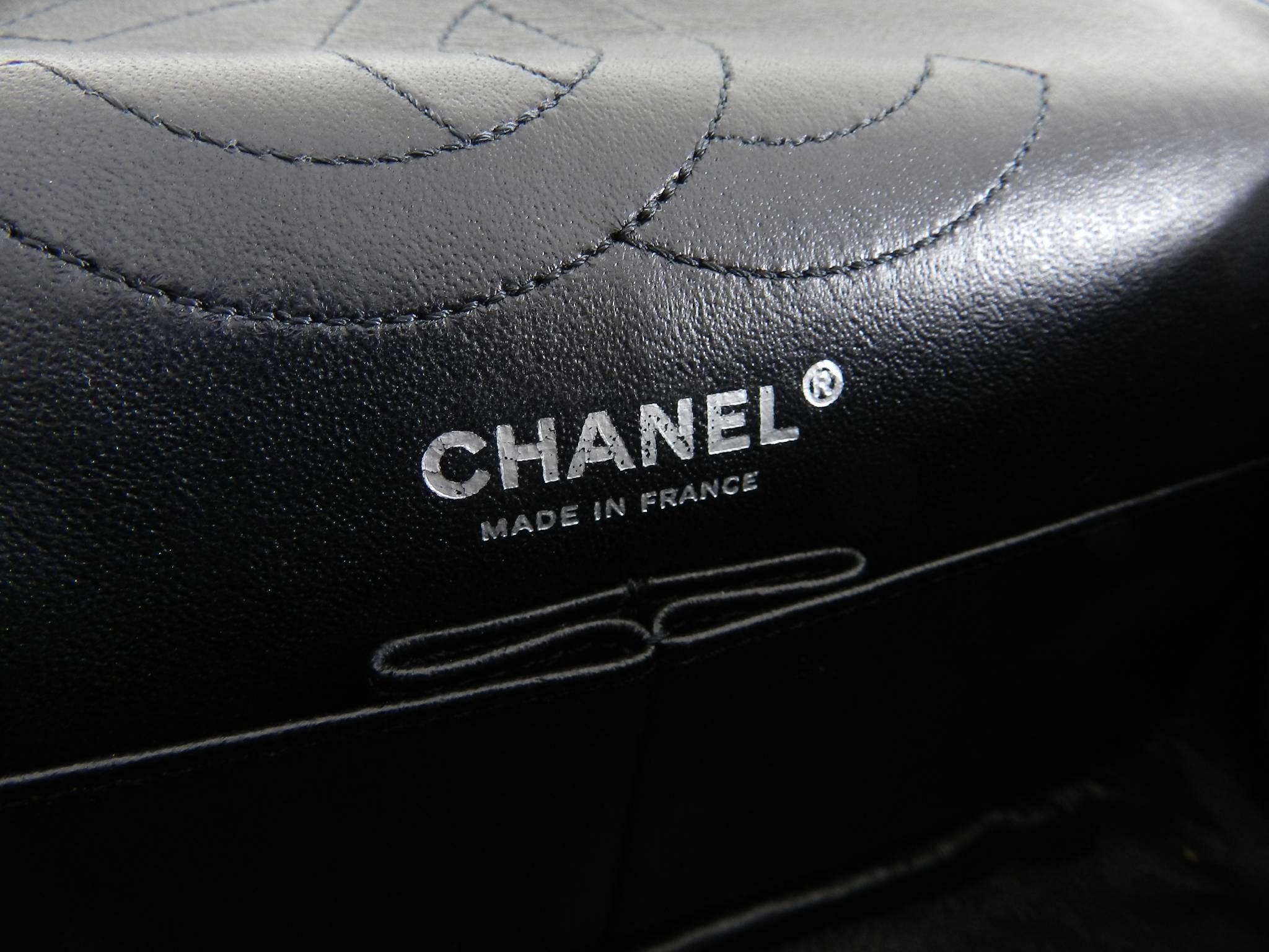 Women's Chanel pre-fall Bombay 2.55 medium reissue Silver Beaded bag, Runway 2012 